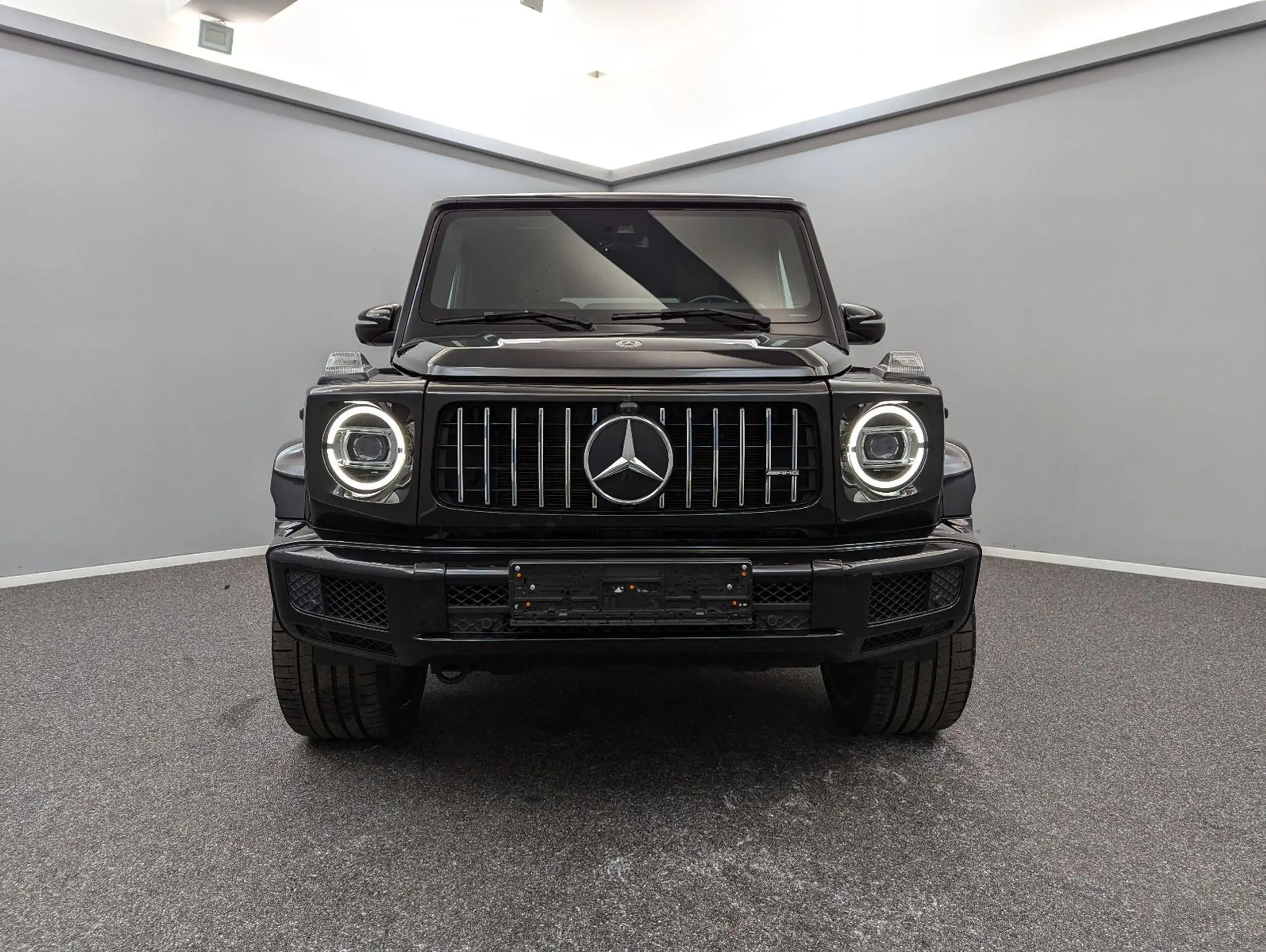 Mercedes-Benz - G 350