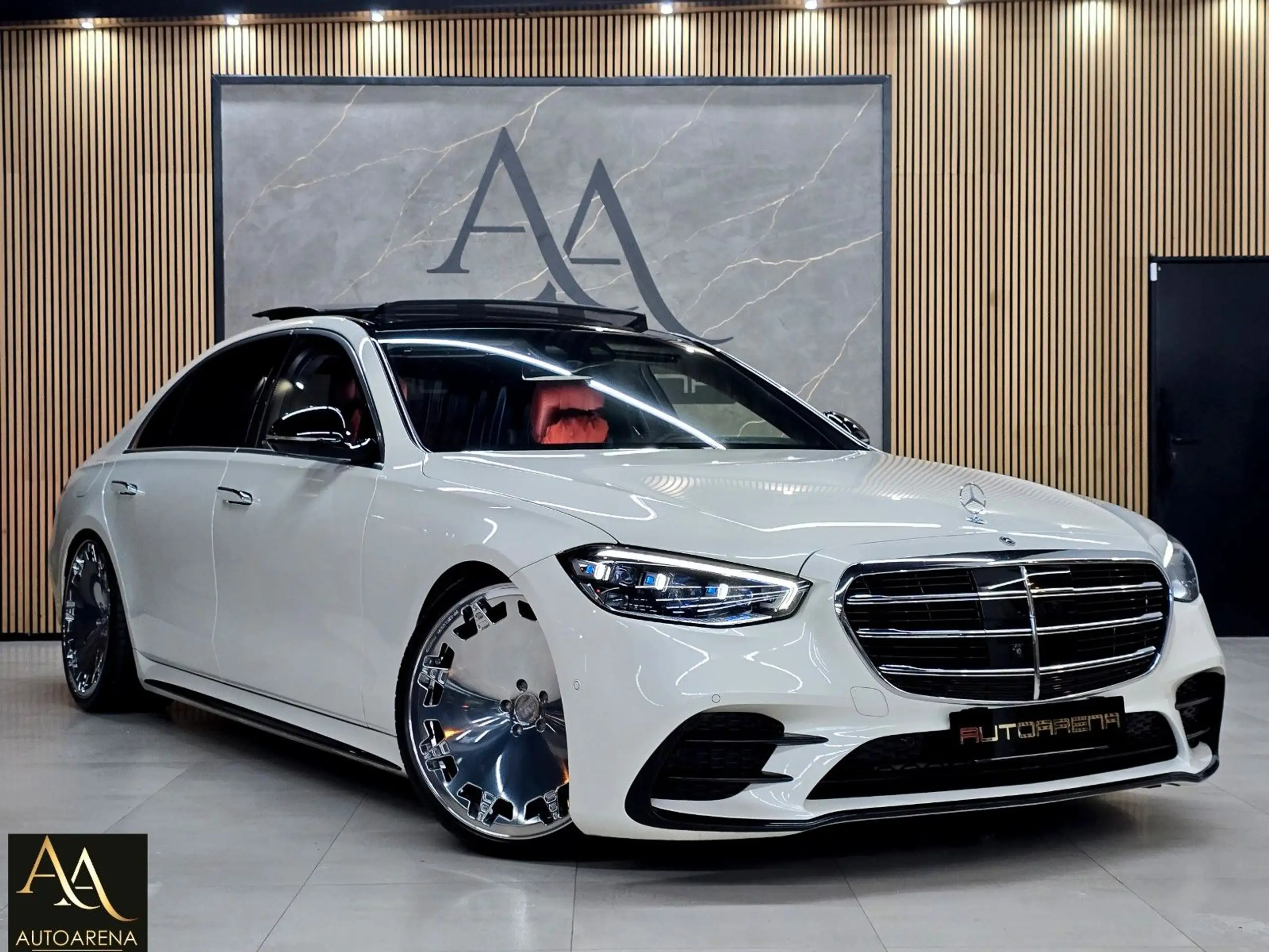 Mercedes-Benz - S 400