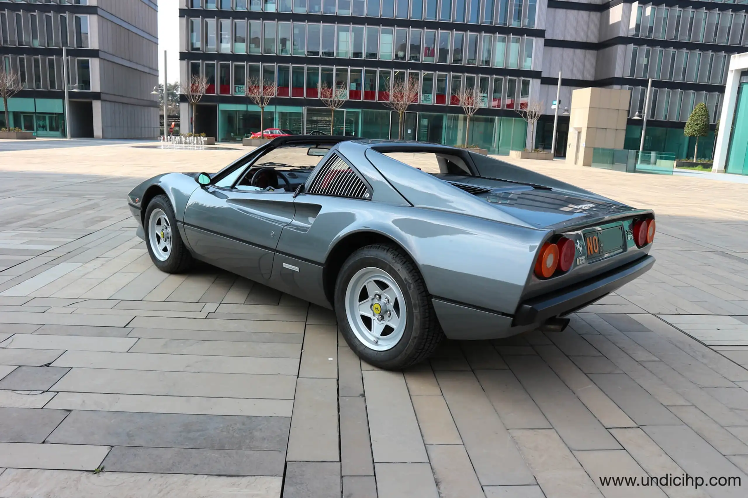 Ferrari - 308