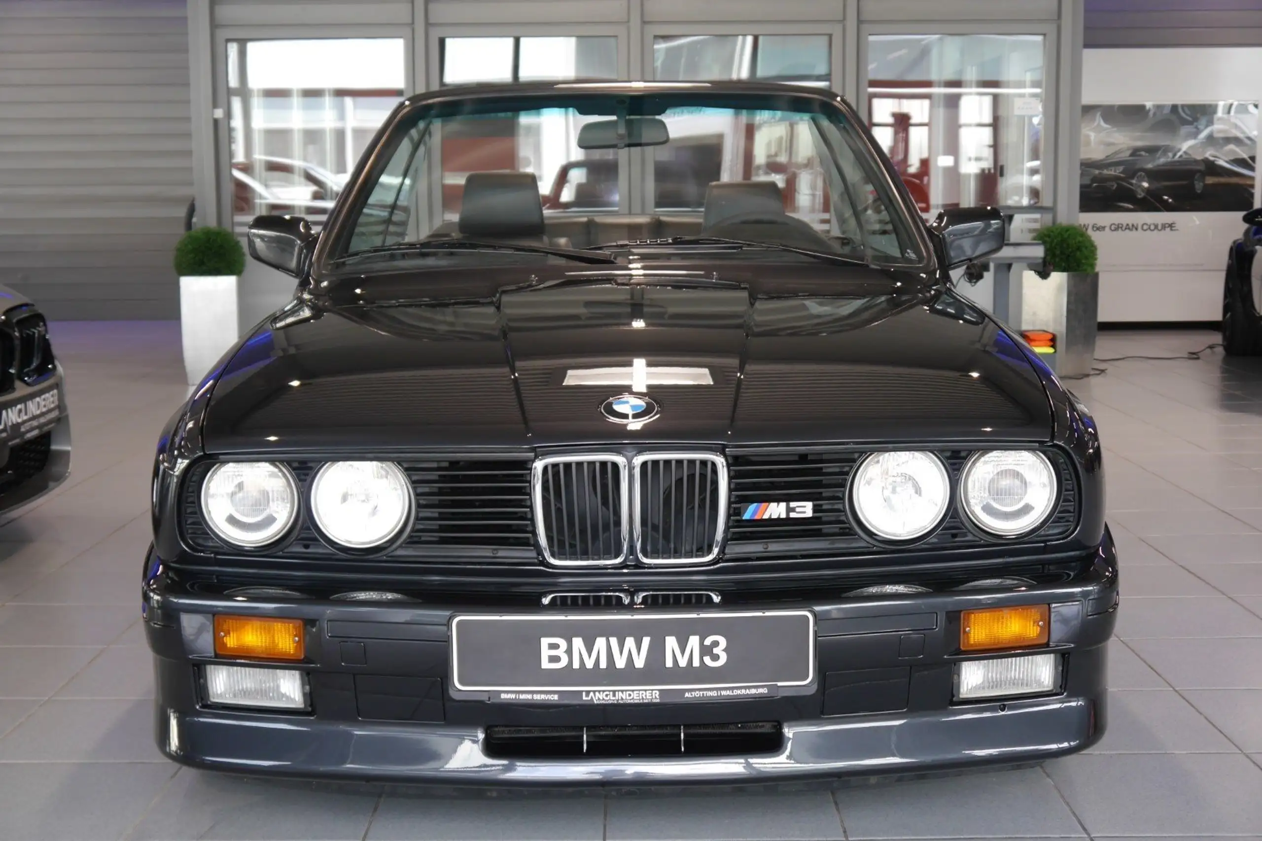 BMW - M3