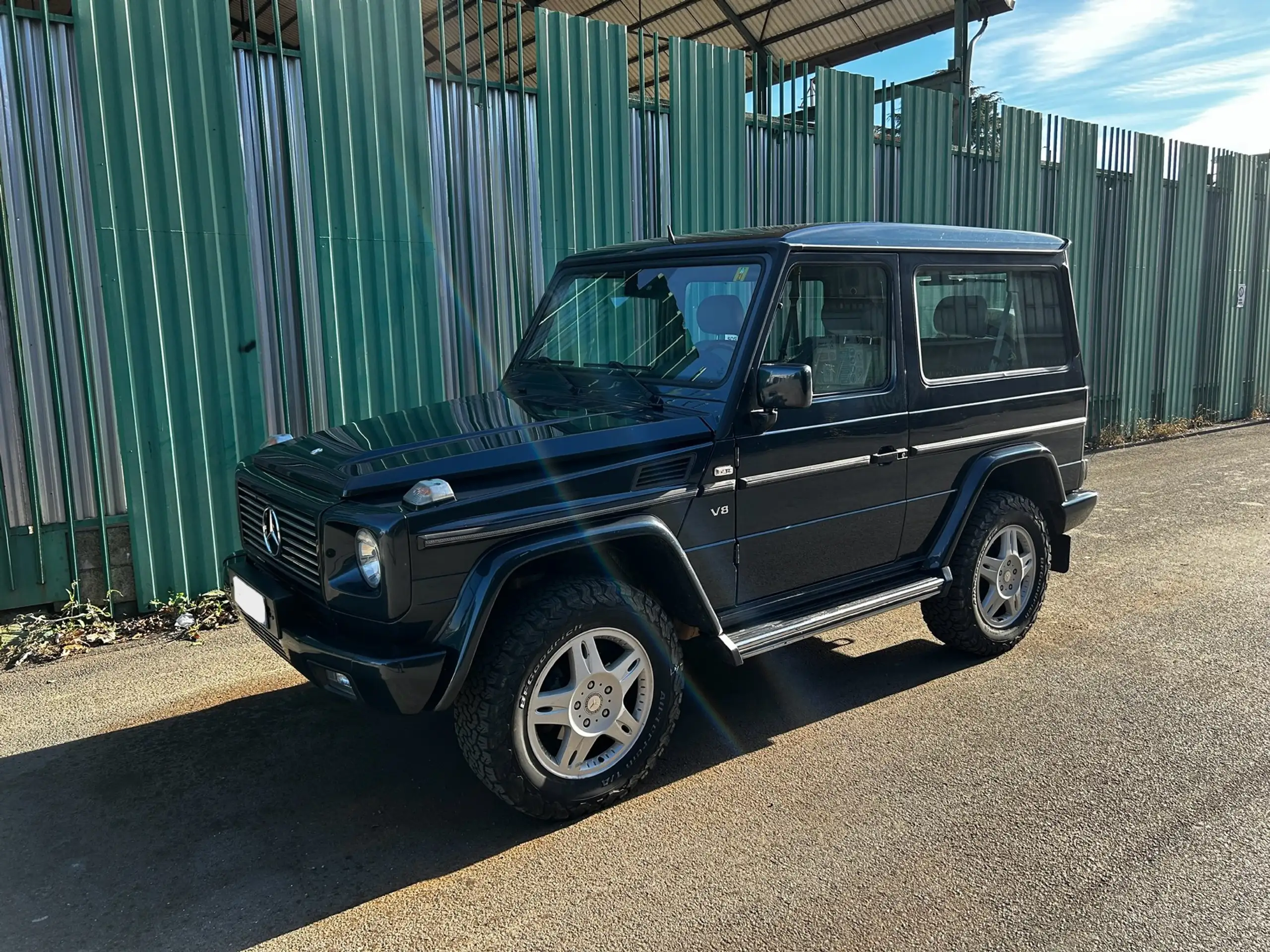 Mercedes-Benz - G 500