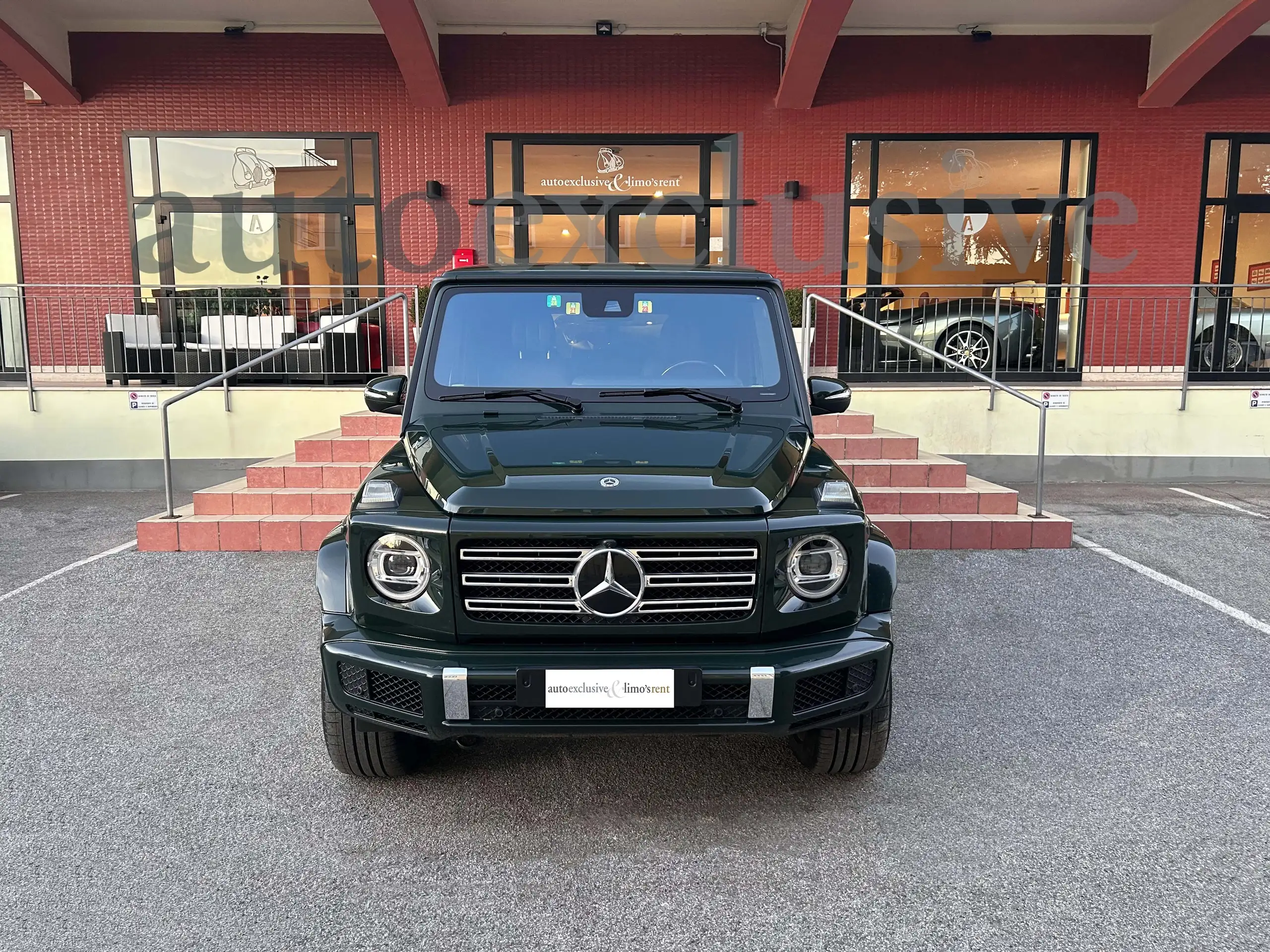 Mercedes-Benz - G 500