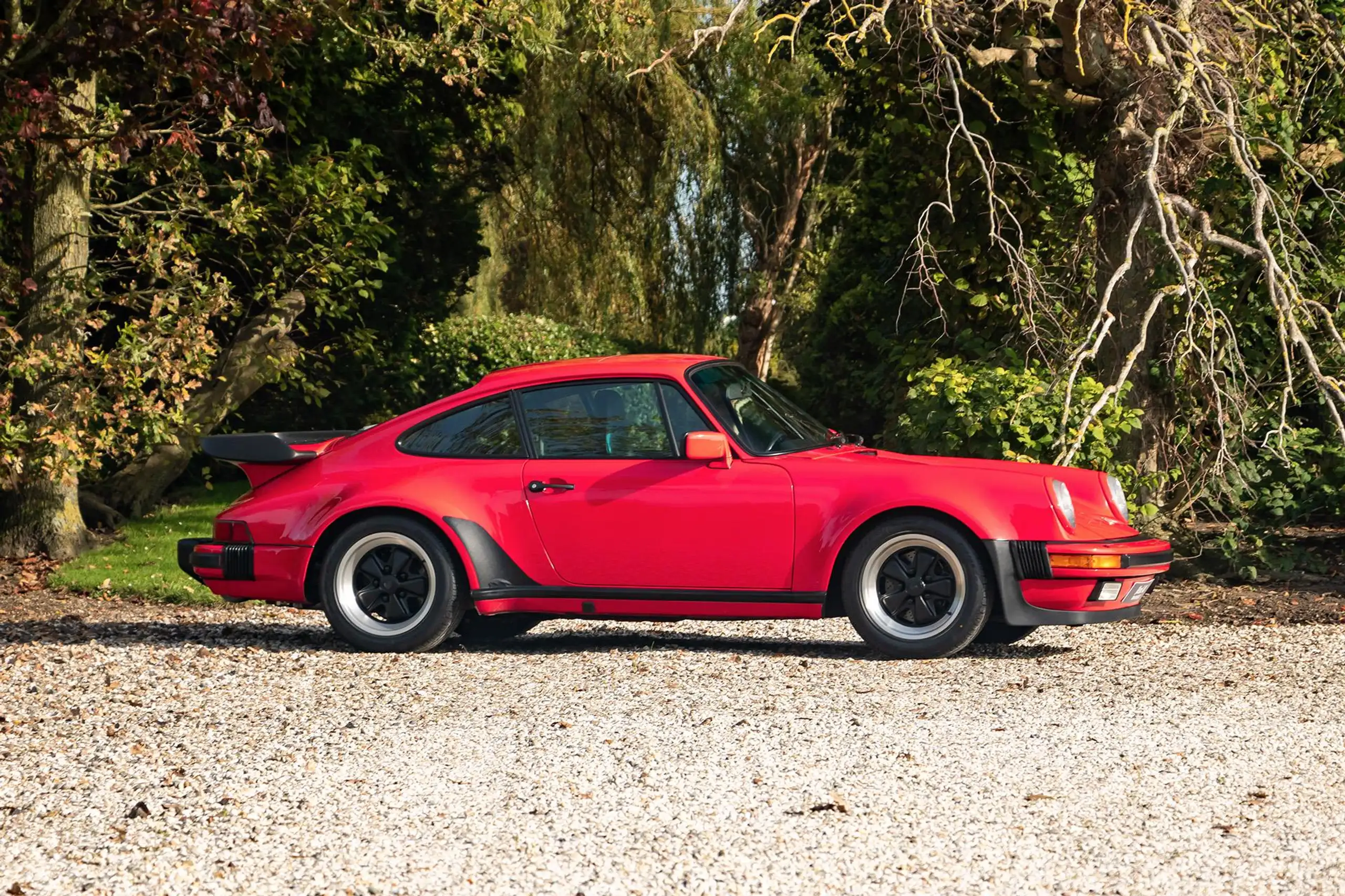 Porsche - 911