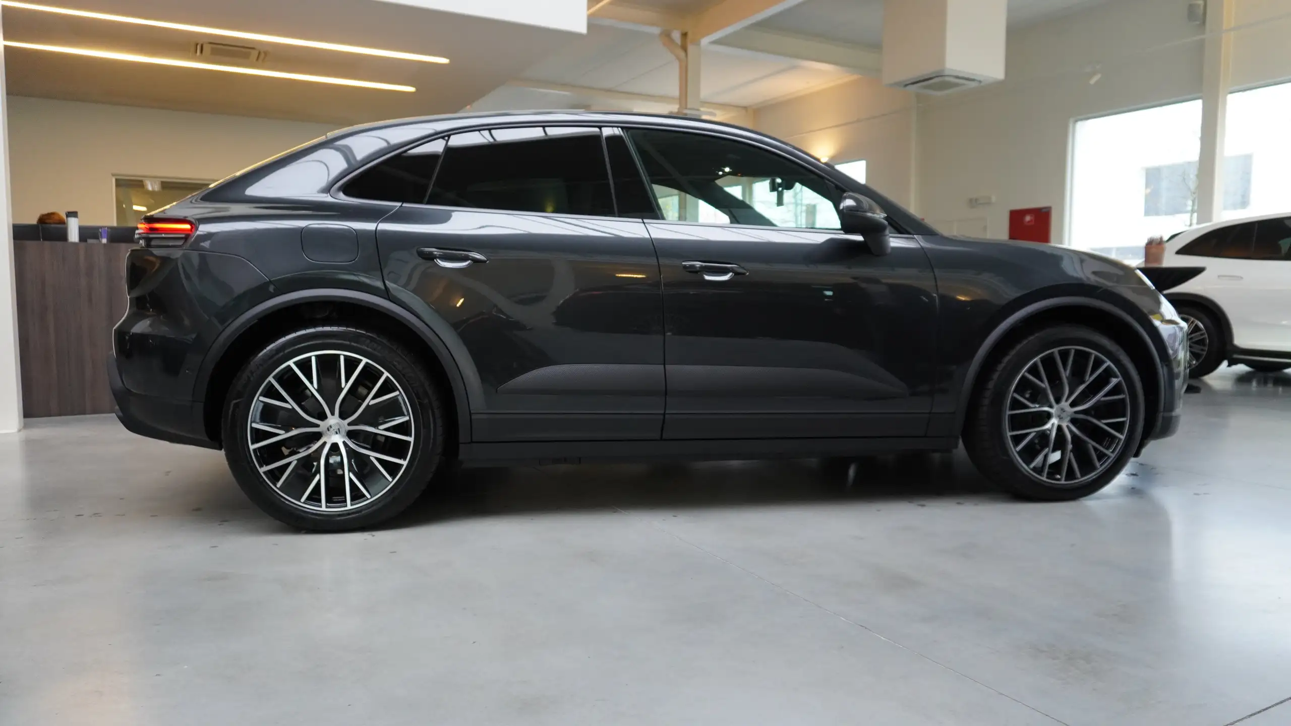 Porsche - Macan