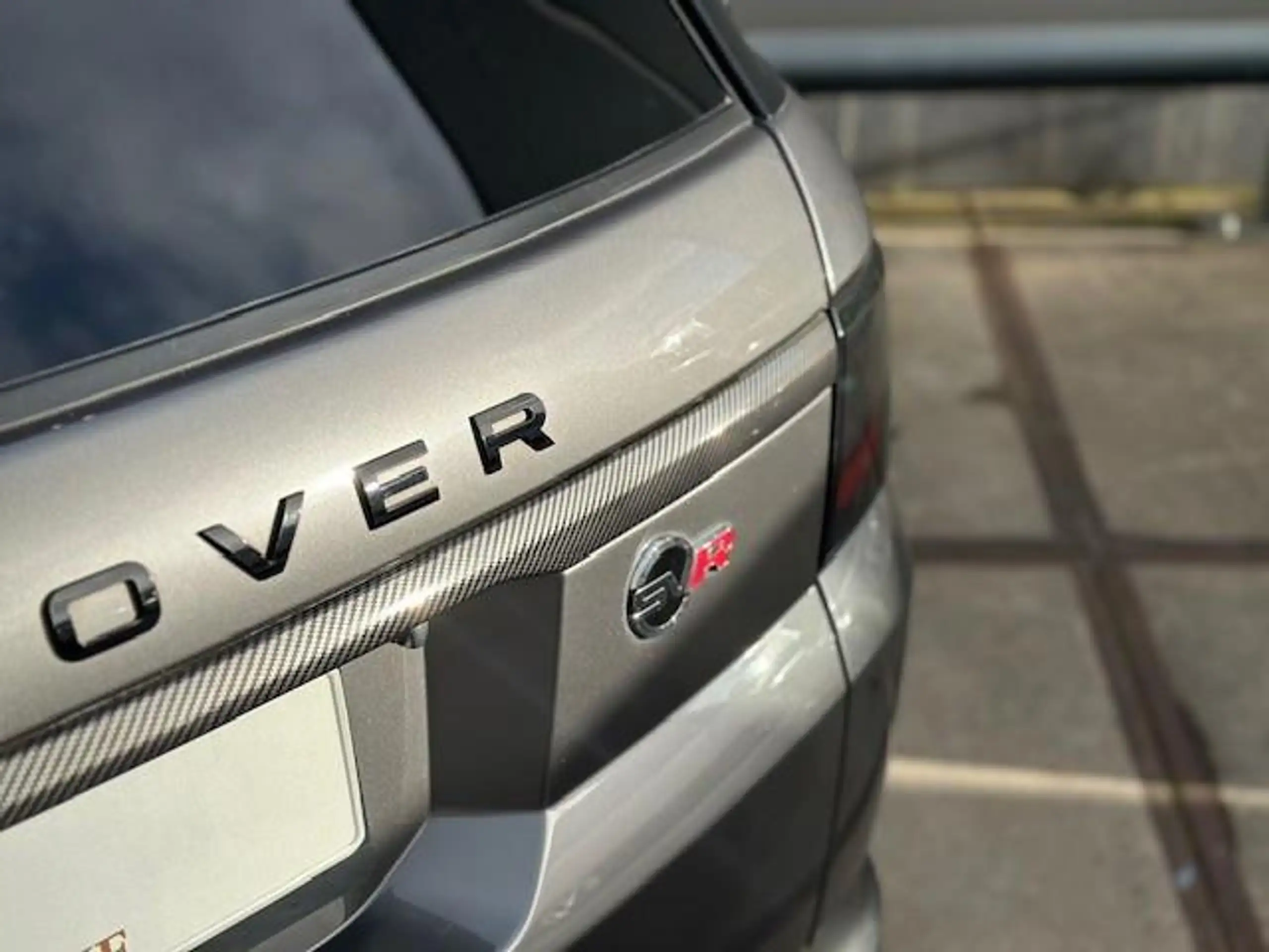 Land Rover - Range Rover Sport