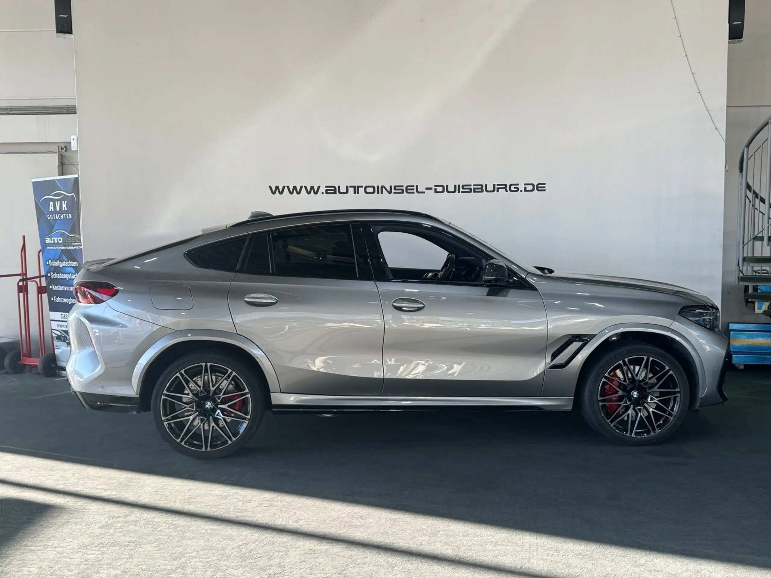 BMW - X6 M