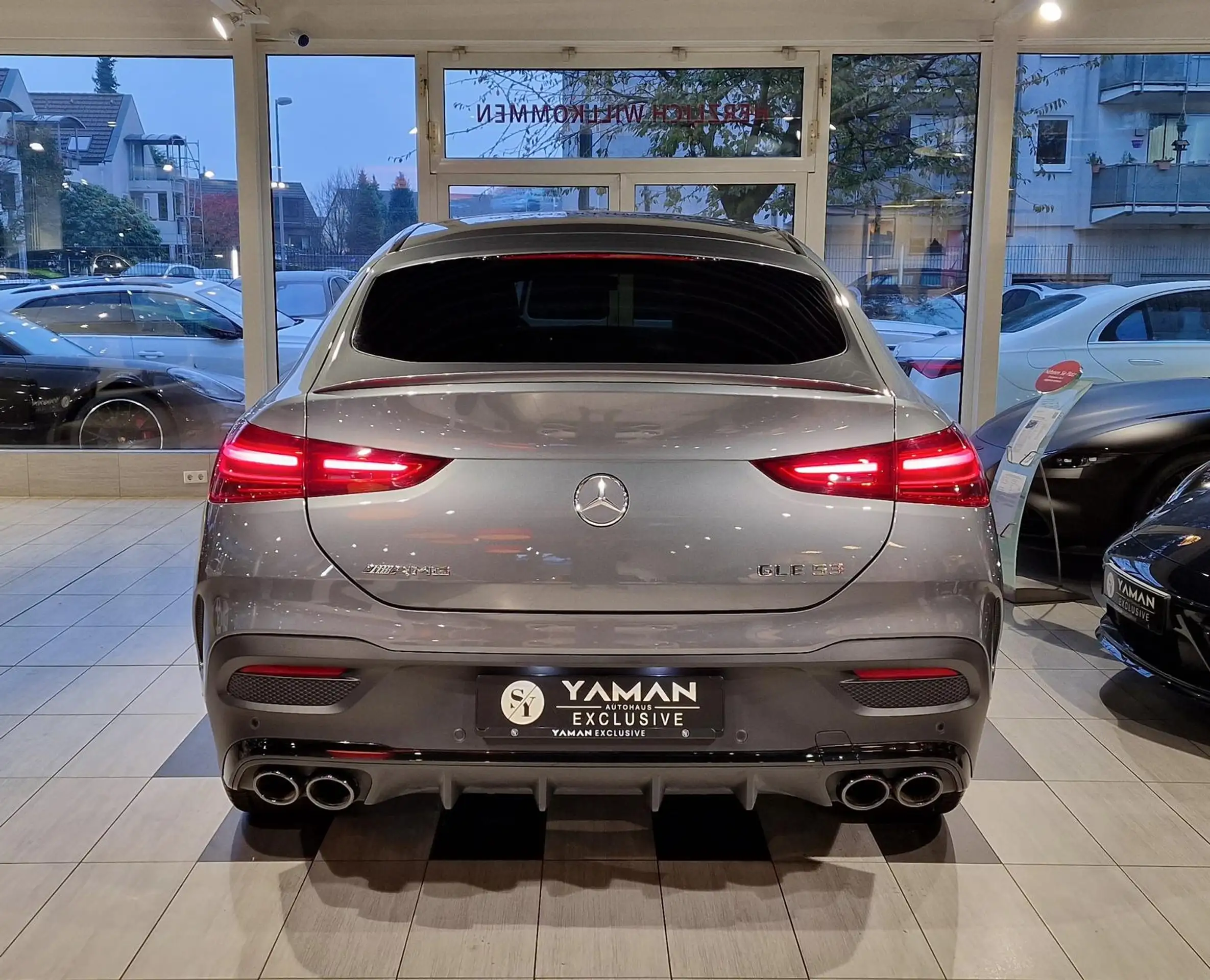 Mercedes-Benz - GLE 53 AMG