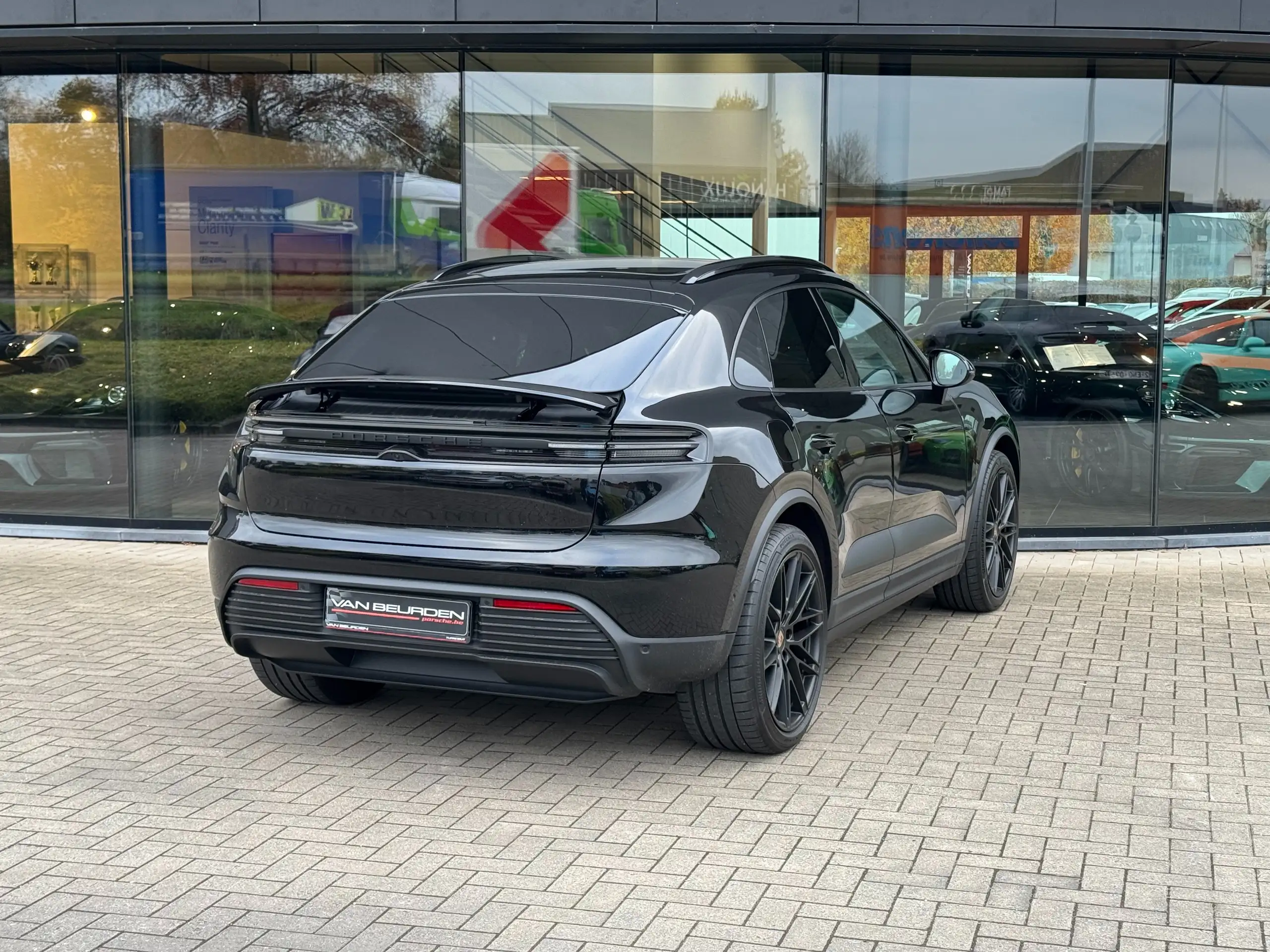 Porsche - Macan