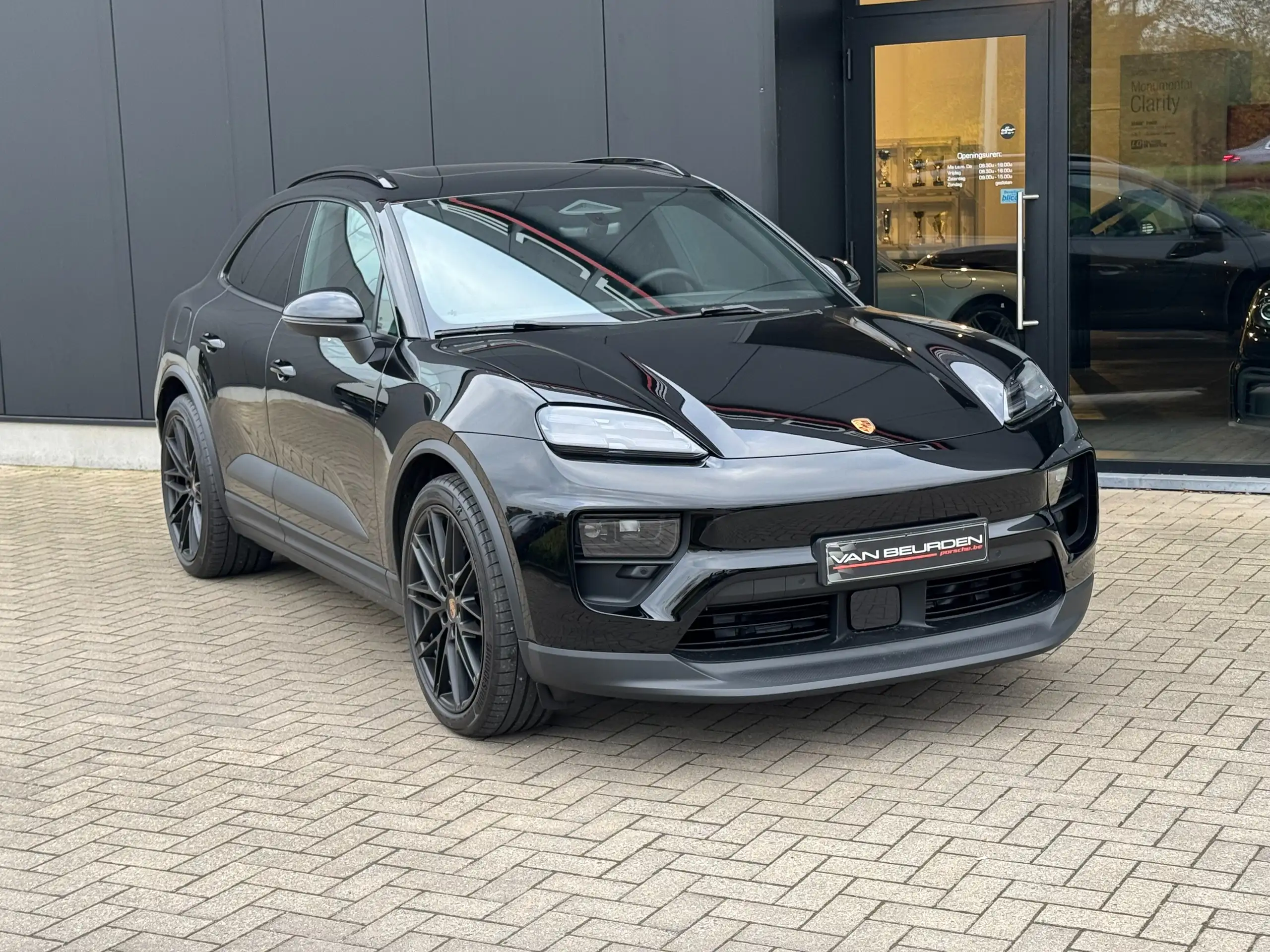 Porsche - Macan