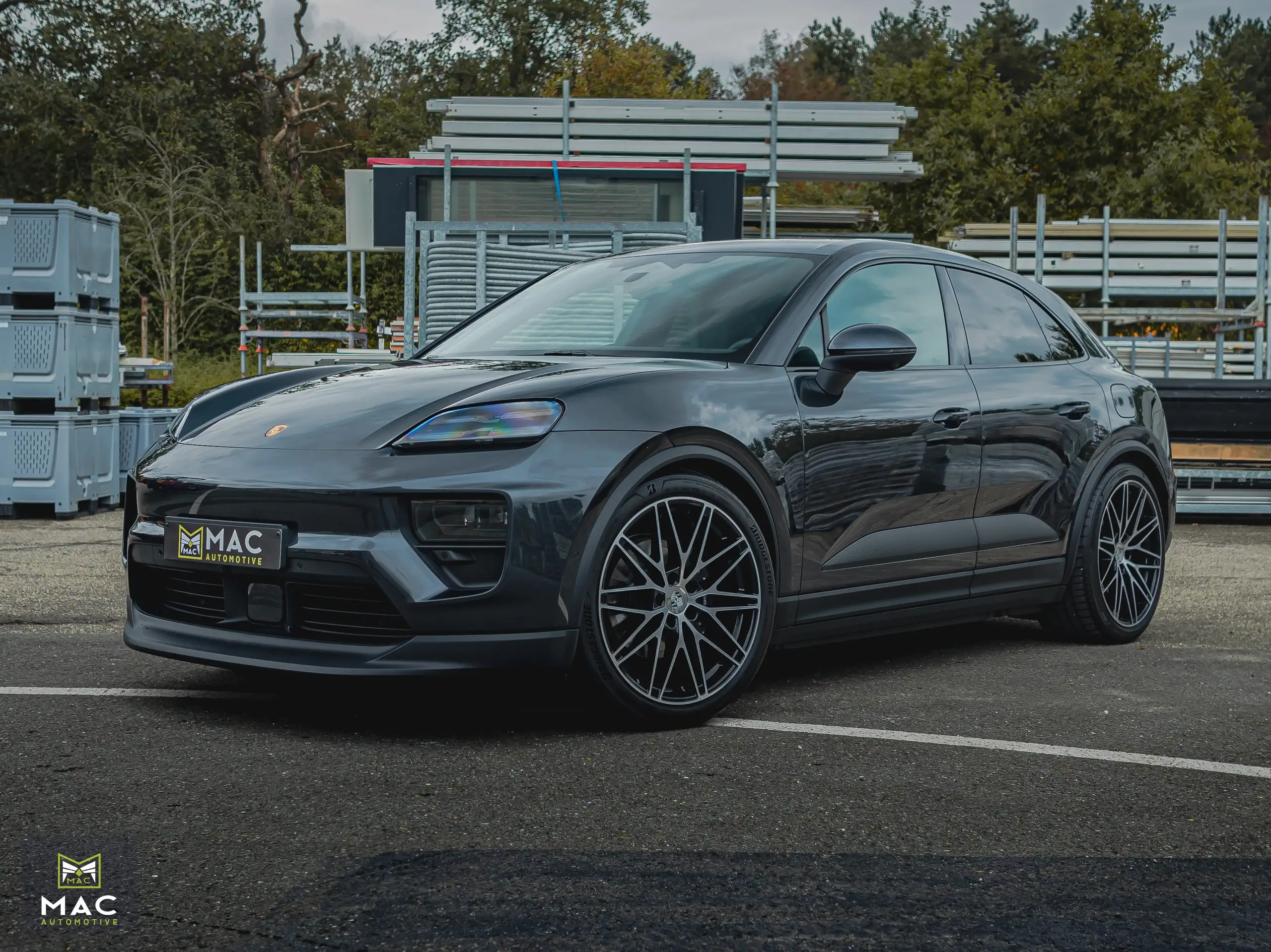 Porsche - Macan