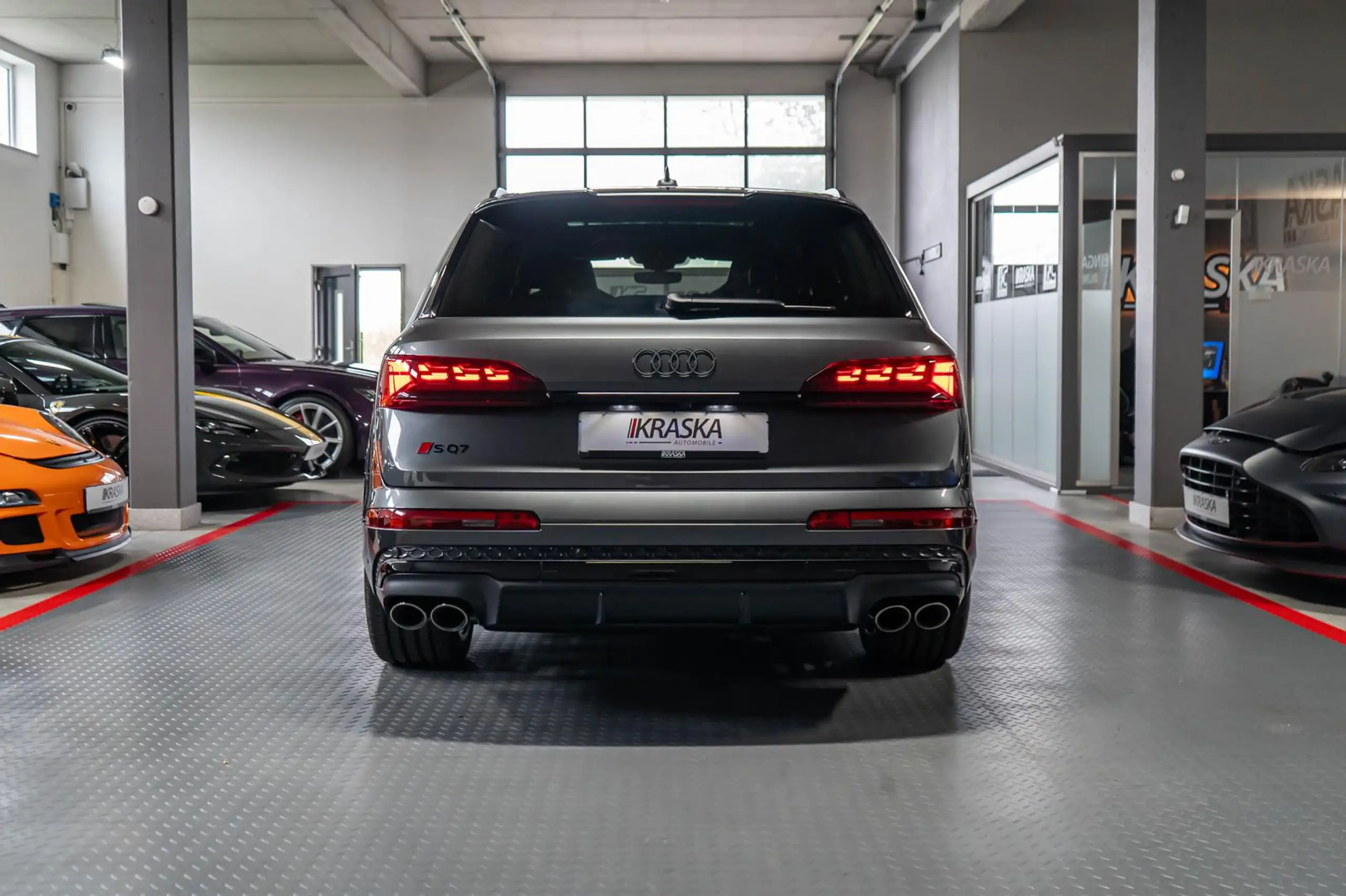 Audi - SQ7