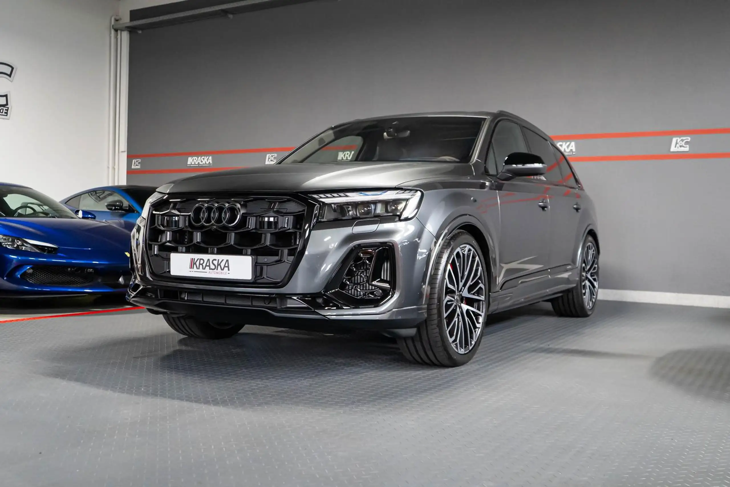 Audi - SQ7