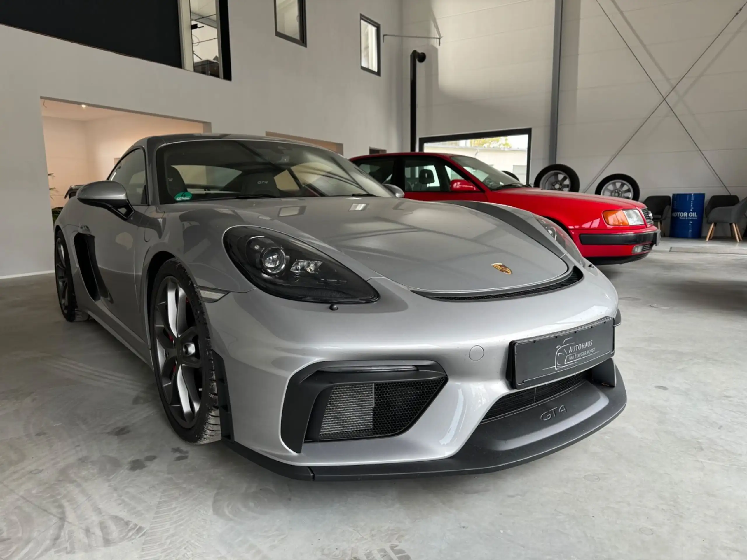 Porsche - Cayman