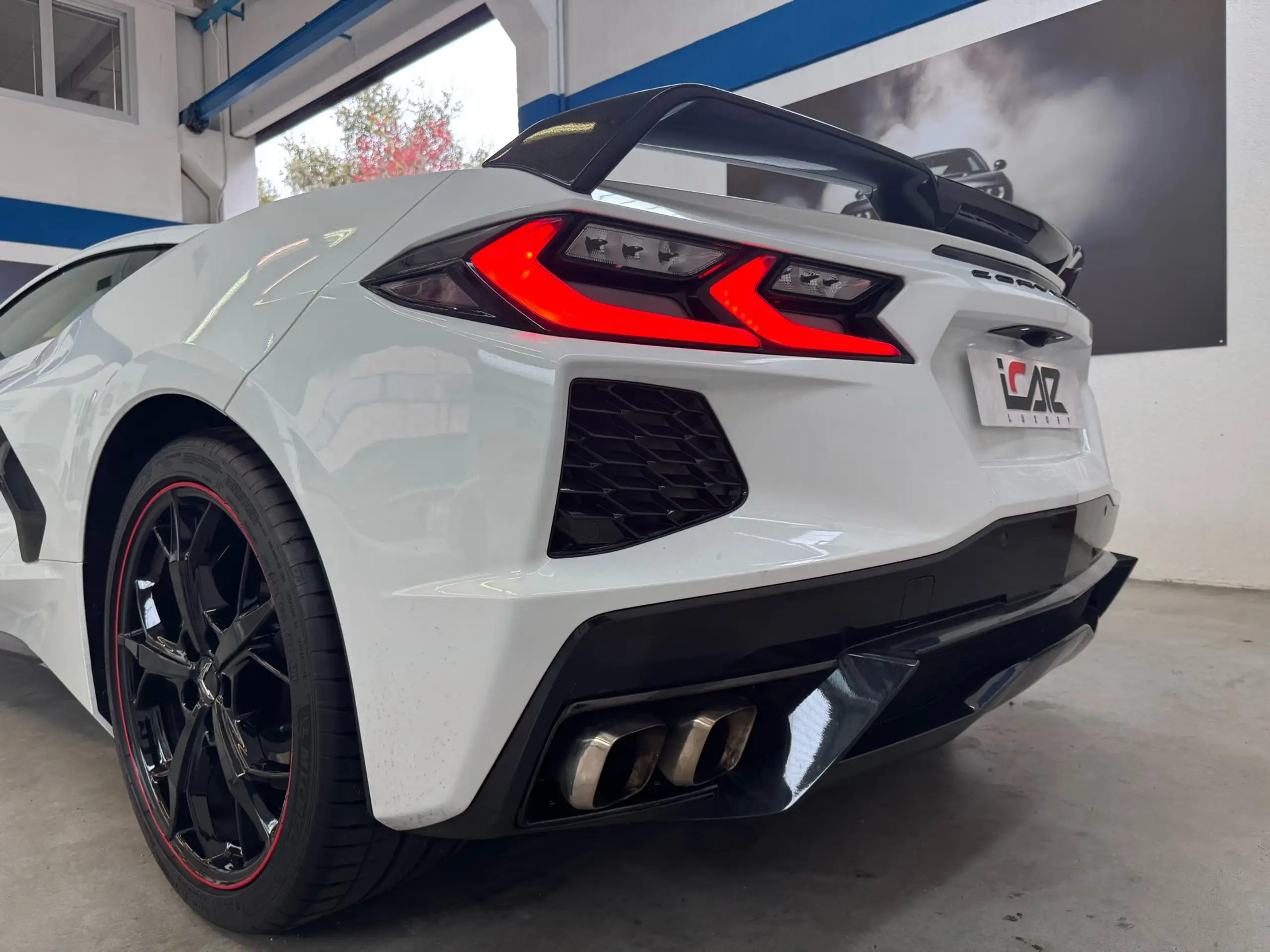 Corvette - C8