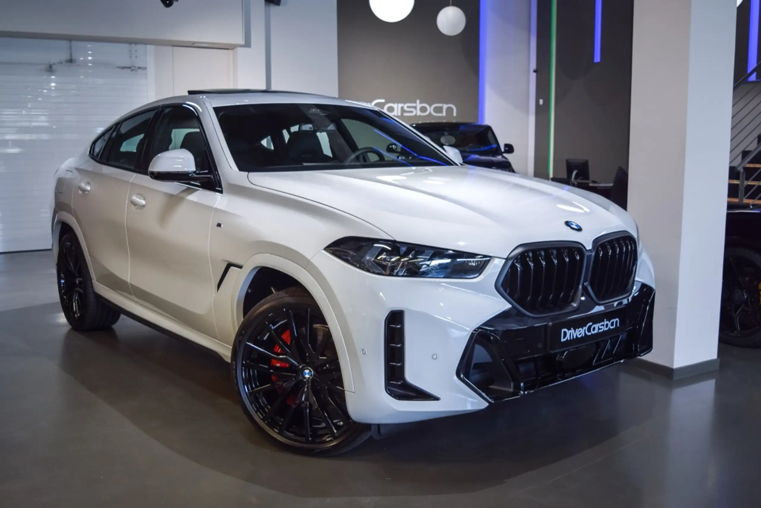 BMW - X6