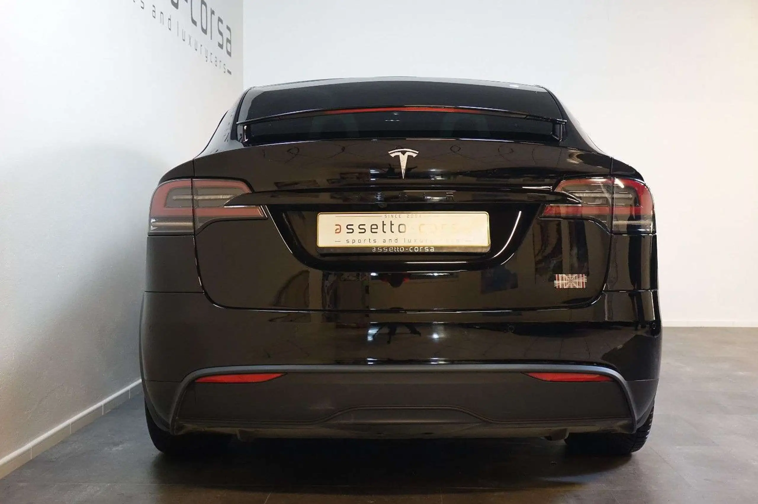 Tesla - Model X