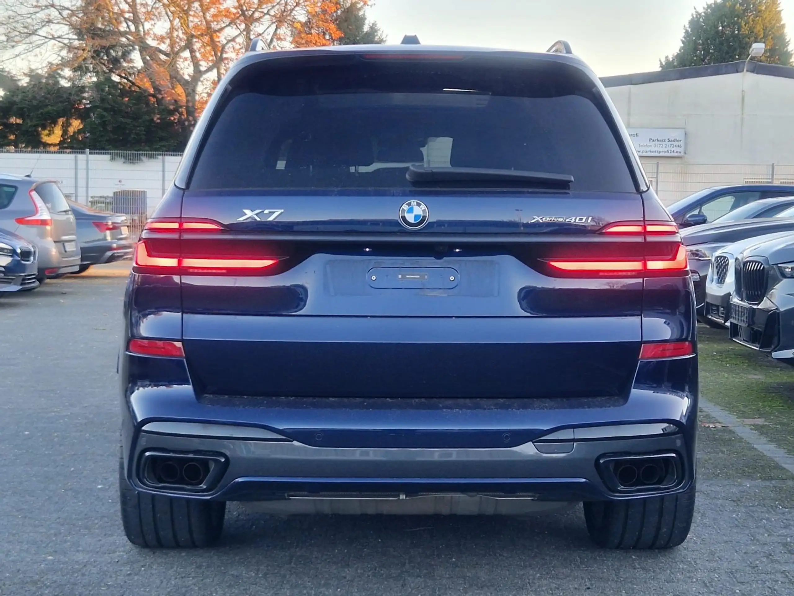 BMW - X7