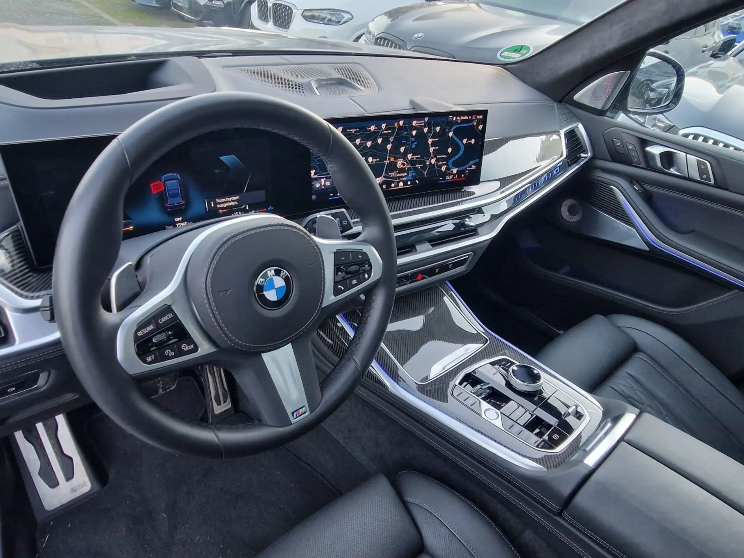 BMW - X7