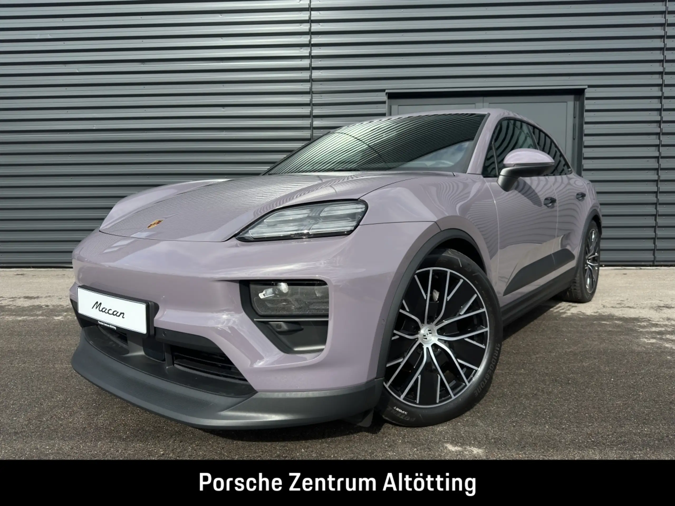 Porsche - Macan