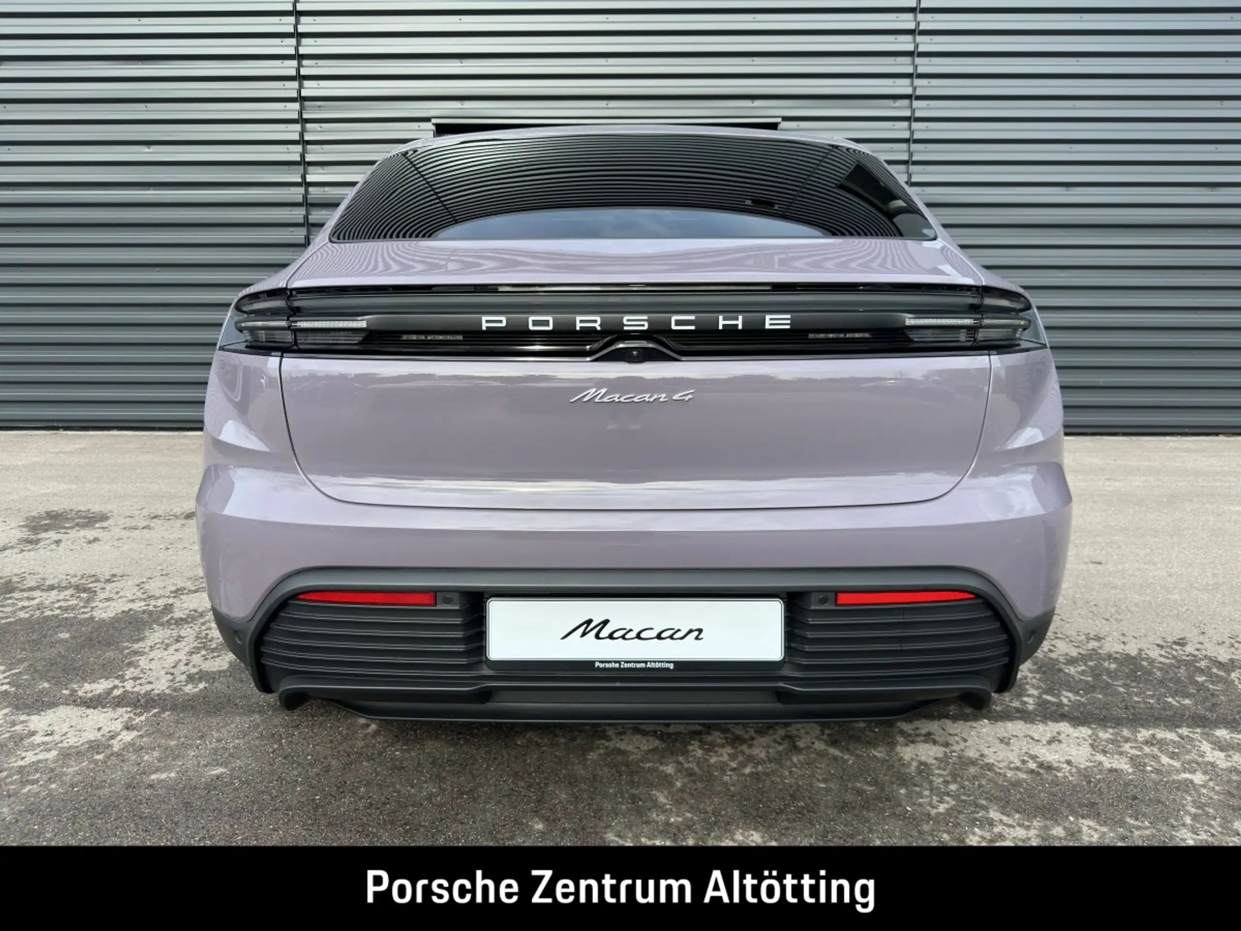 Porsche - Macan