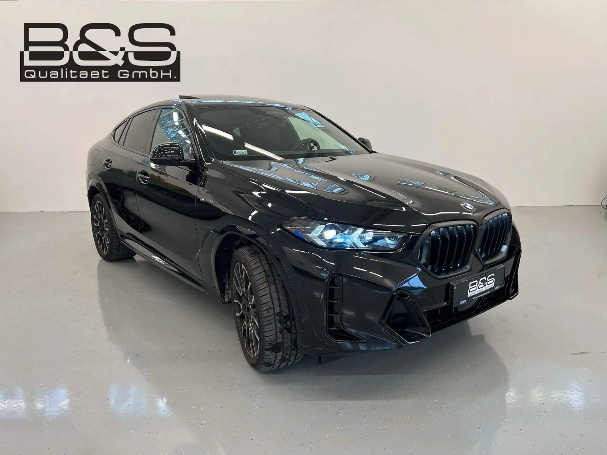 BMW - X6