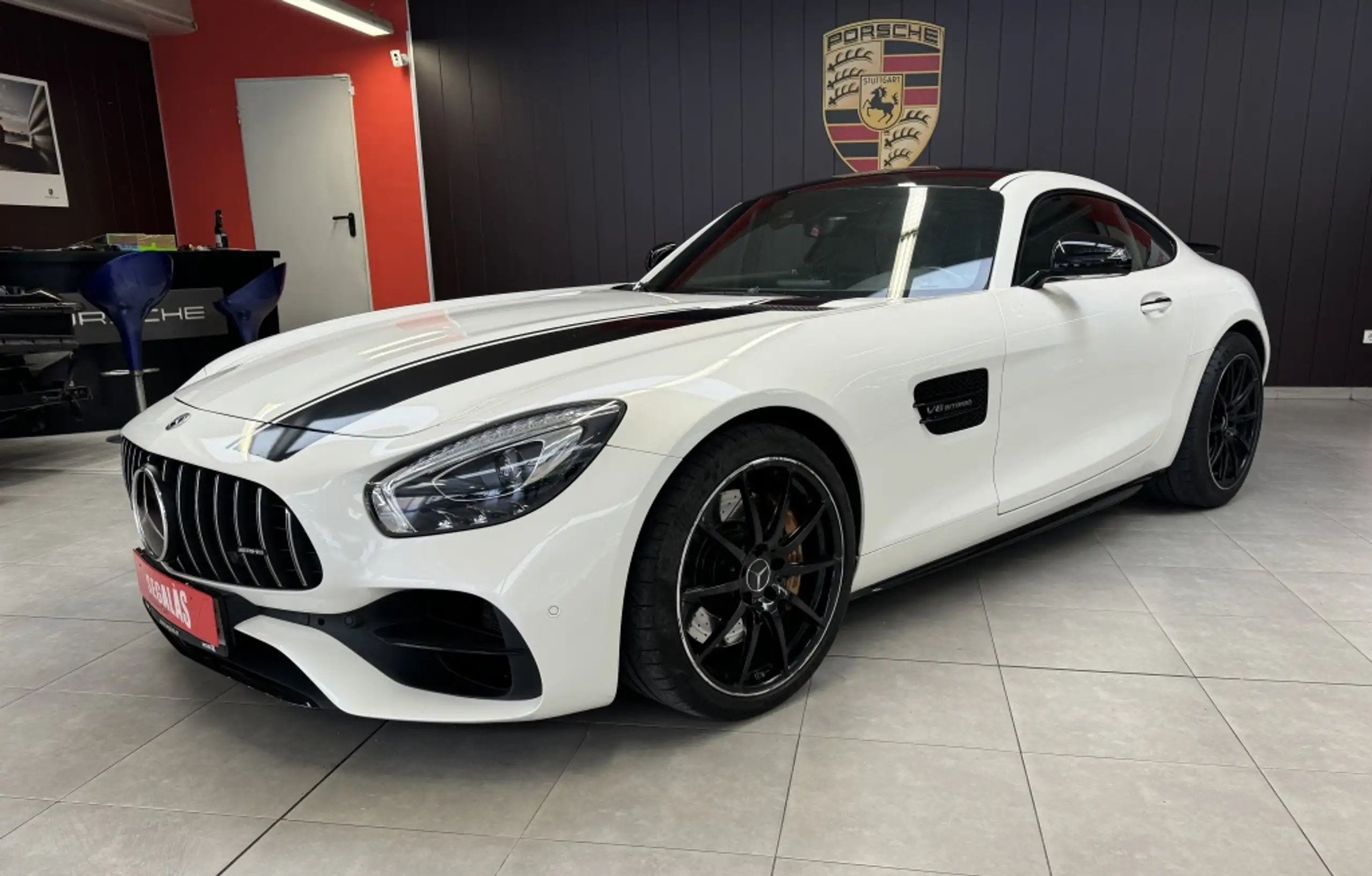 Mercedes-Benz - AMG GT