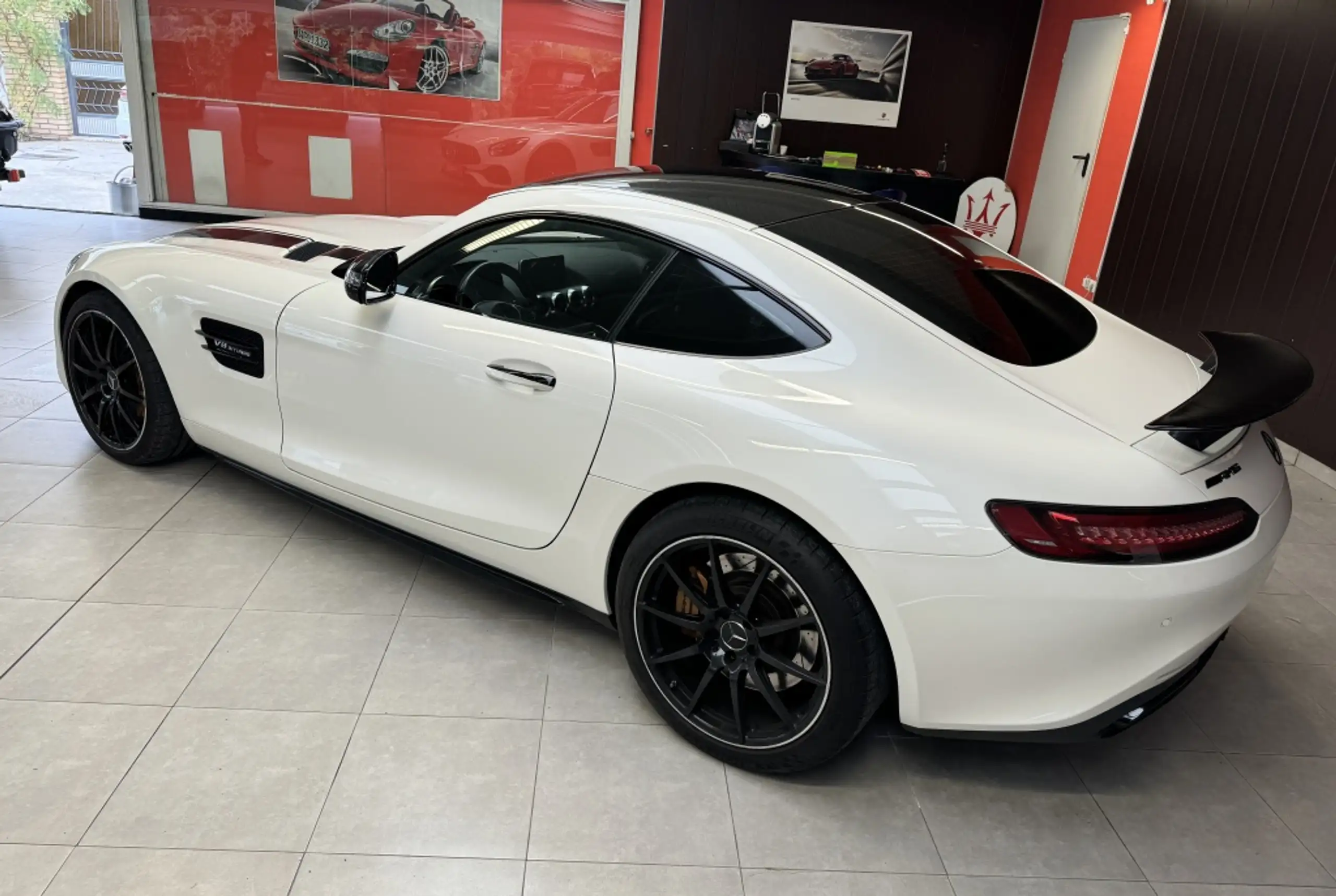 Mercedes-Benz - AMG GT