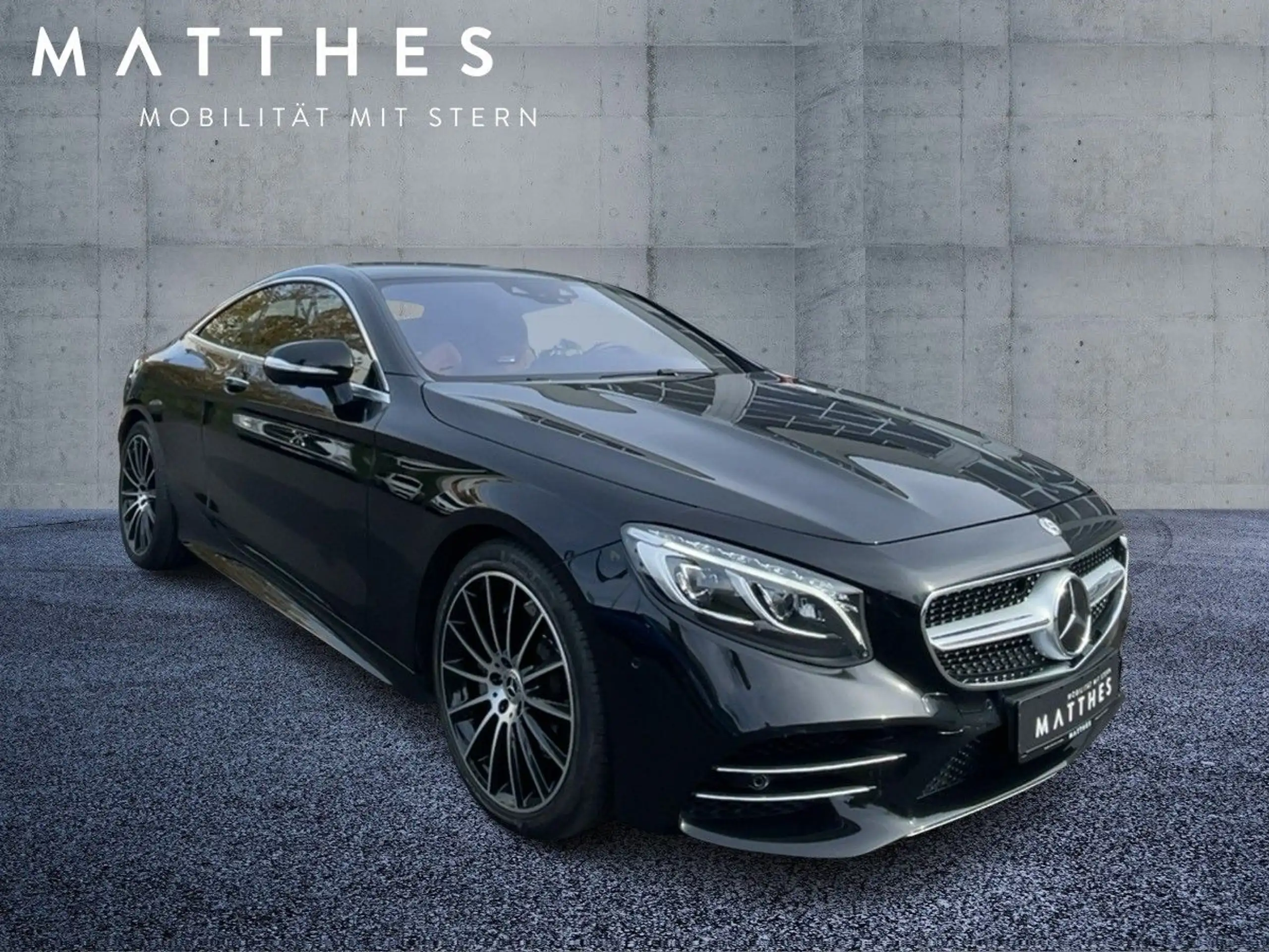 Mercedes-Benz - S 560