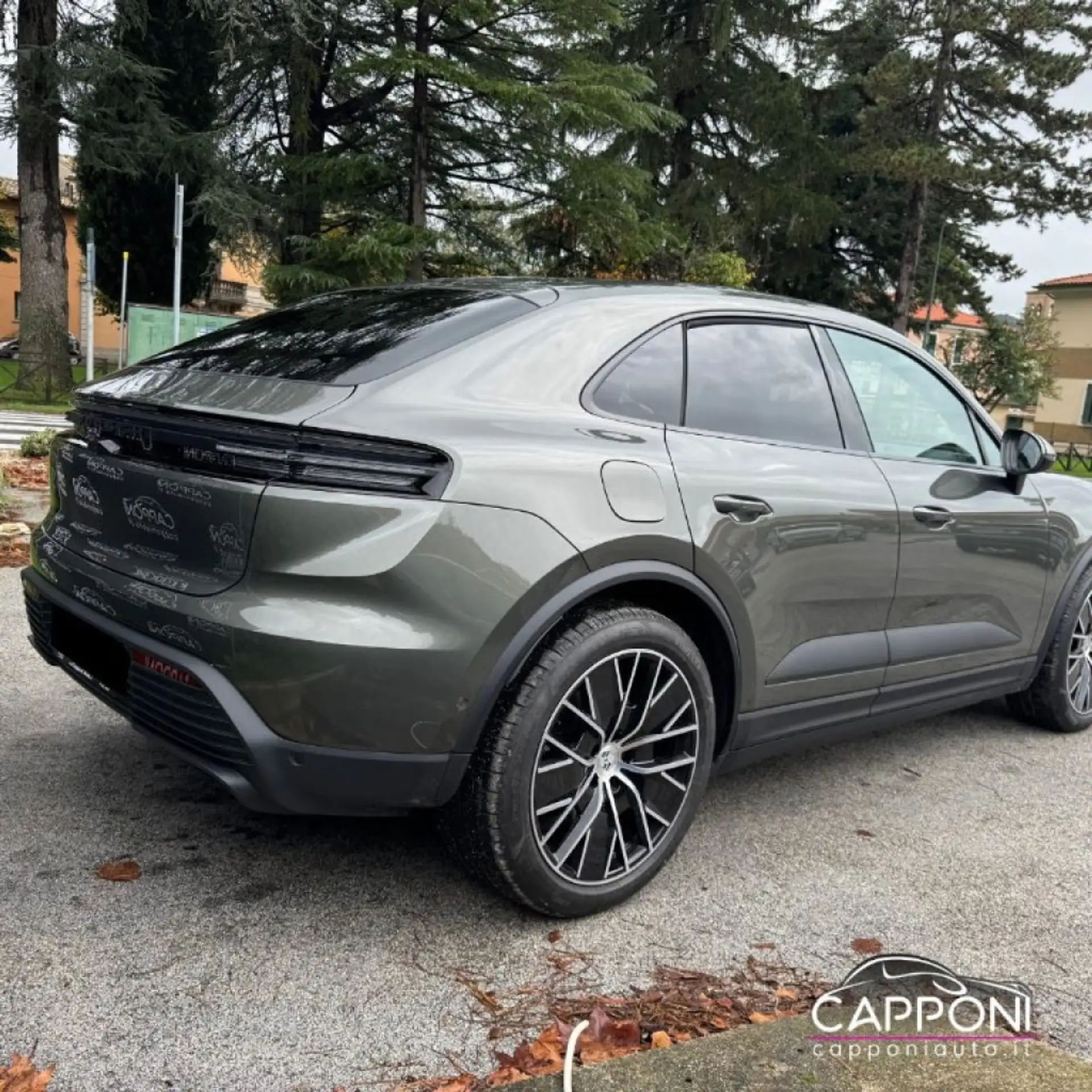 Porsche - Macan