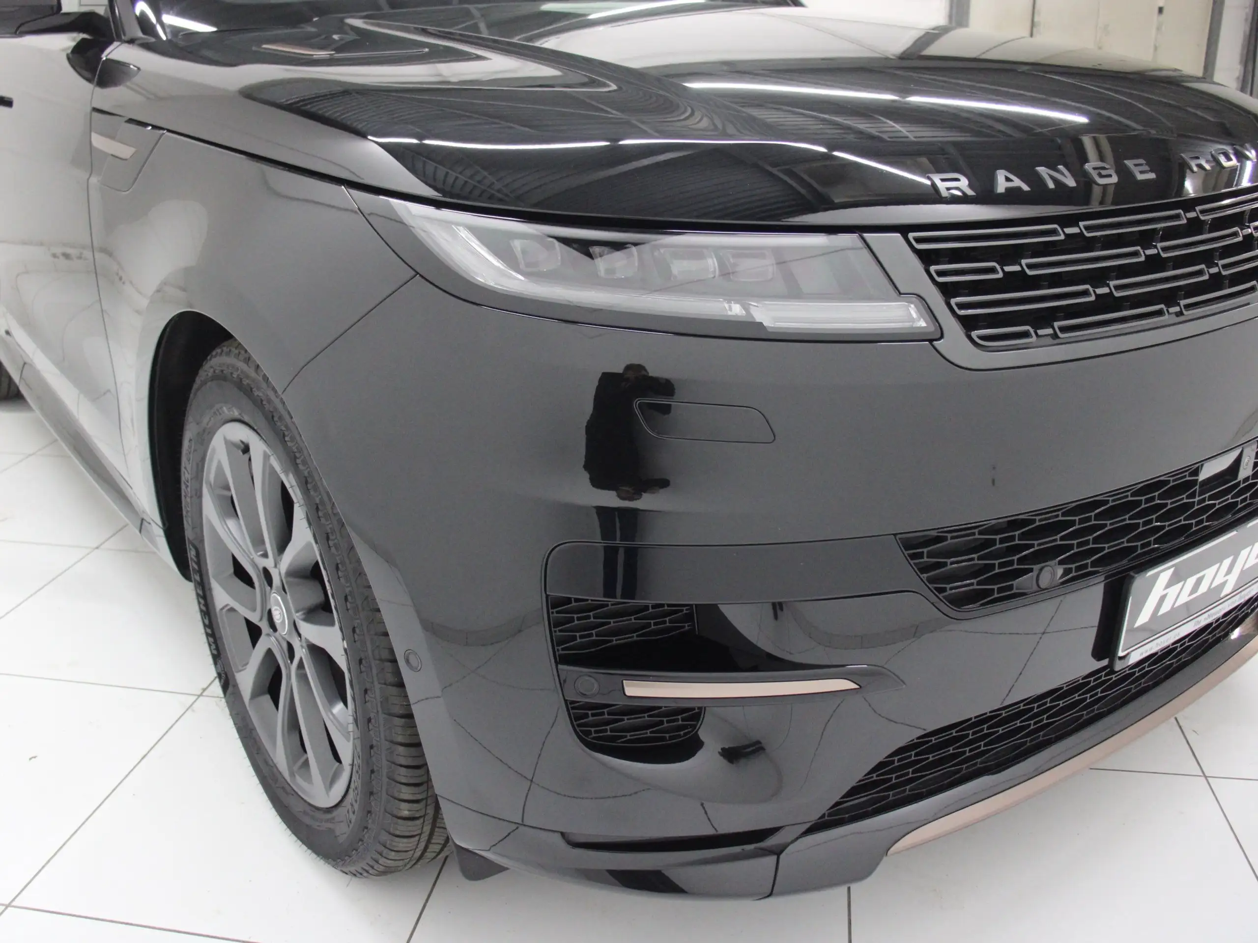 Land Rover - Range Rover Sport