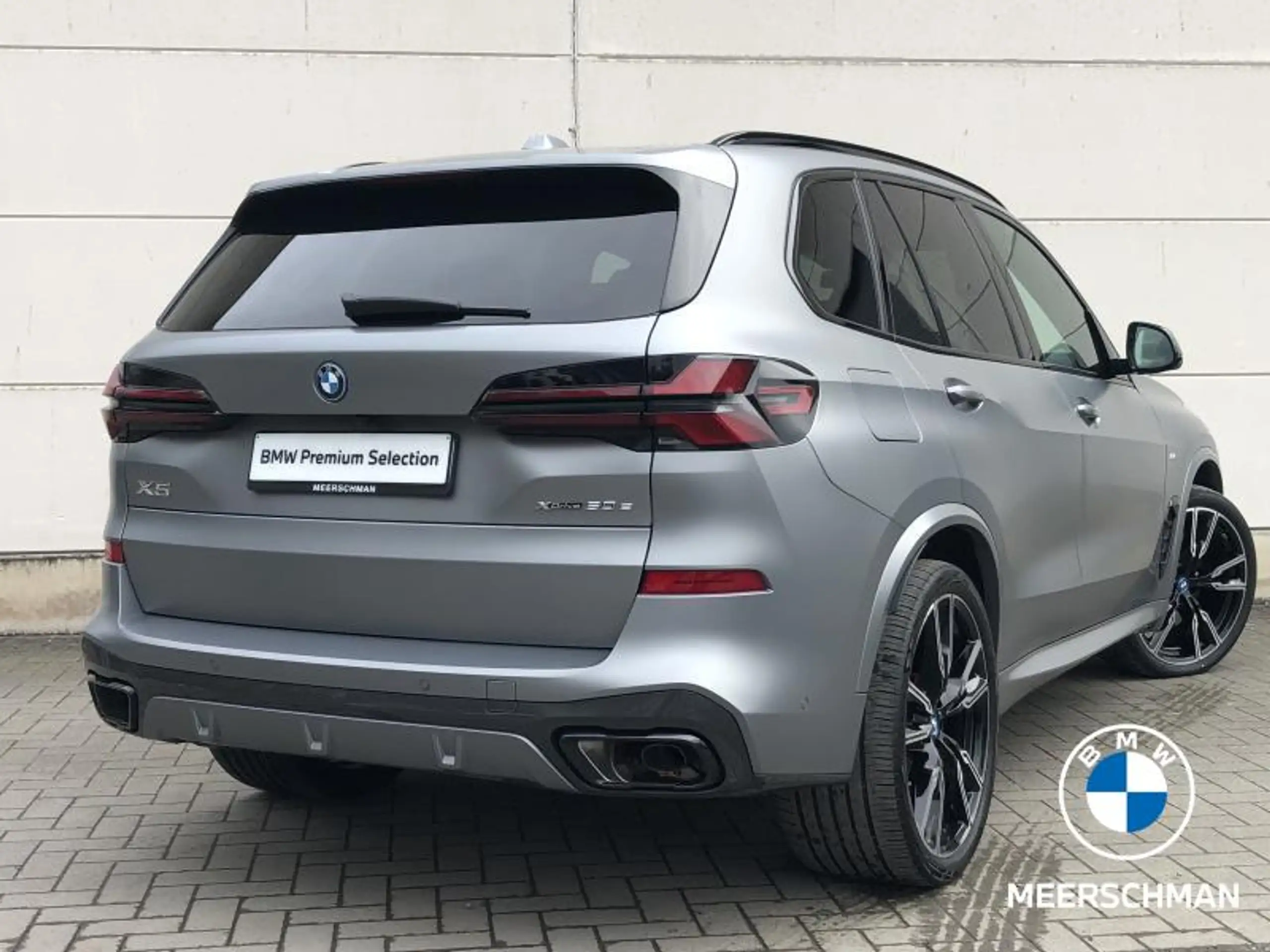 BMW - X5