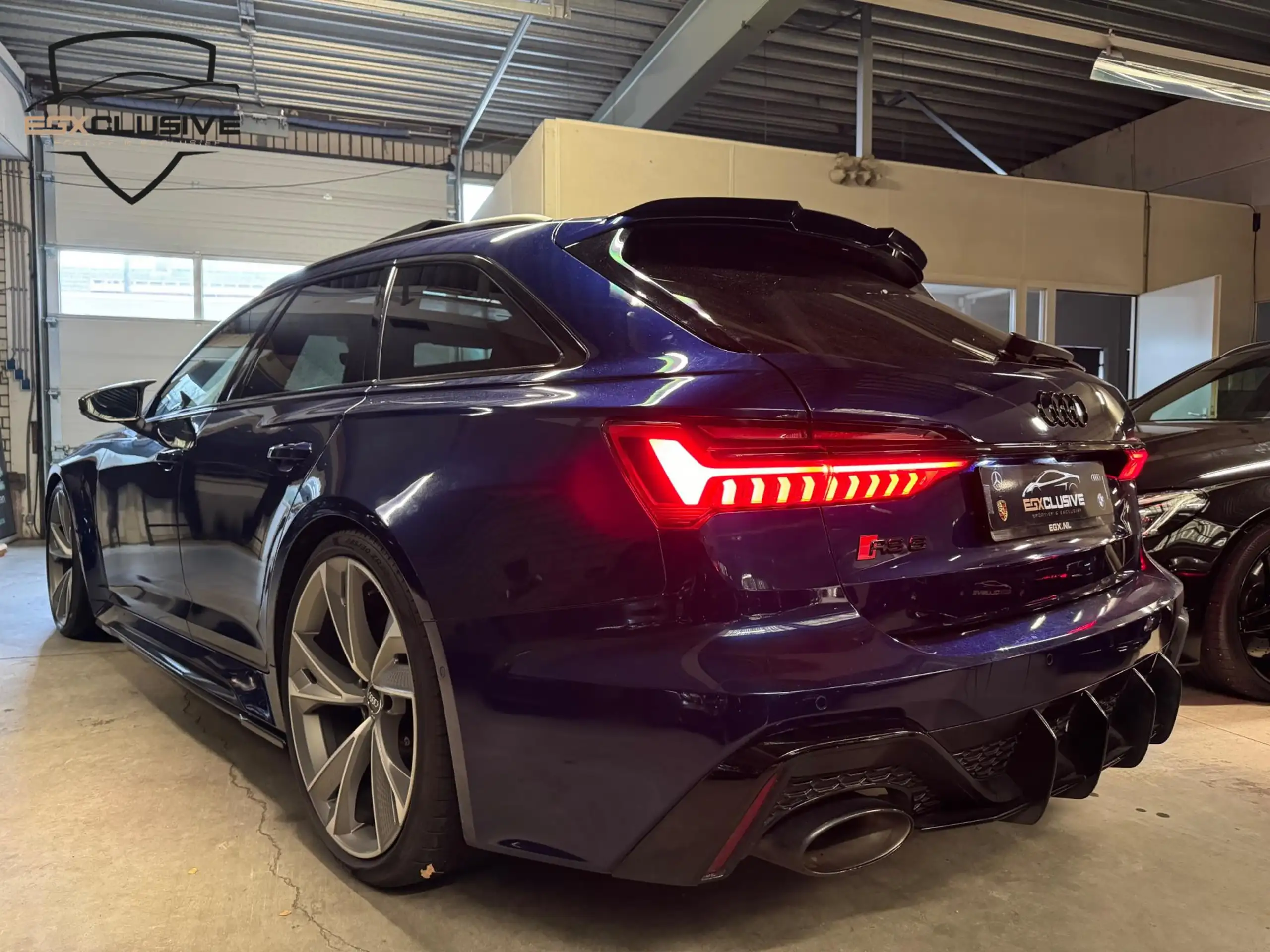 Audi - RS6