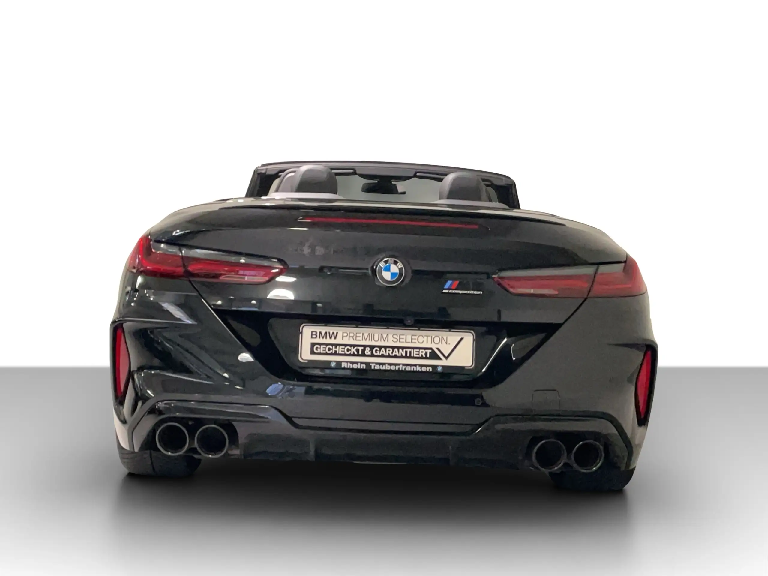 BMW - M8