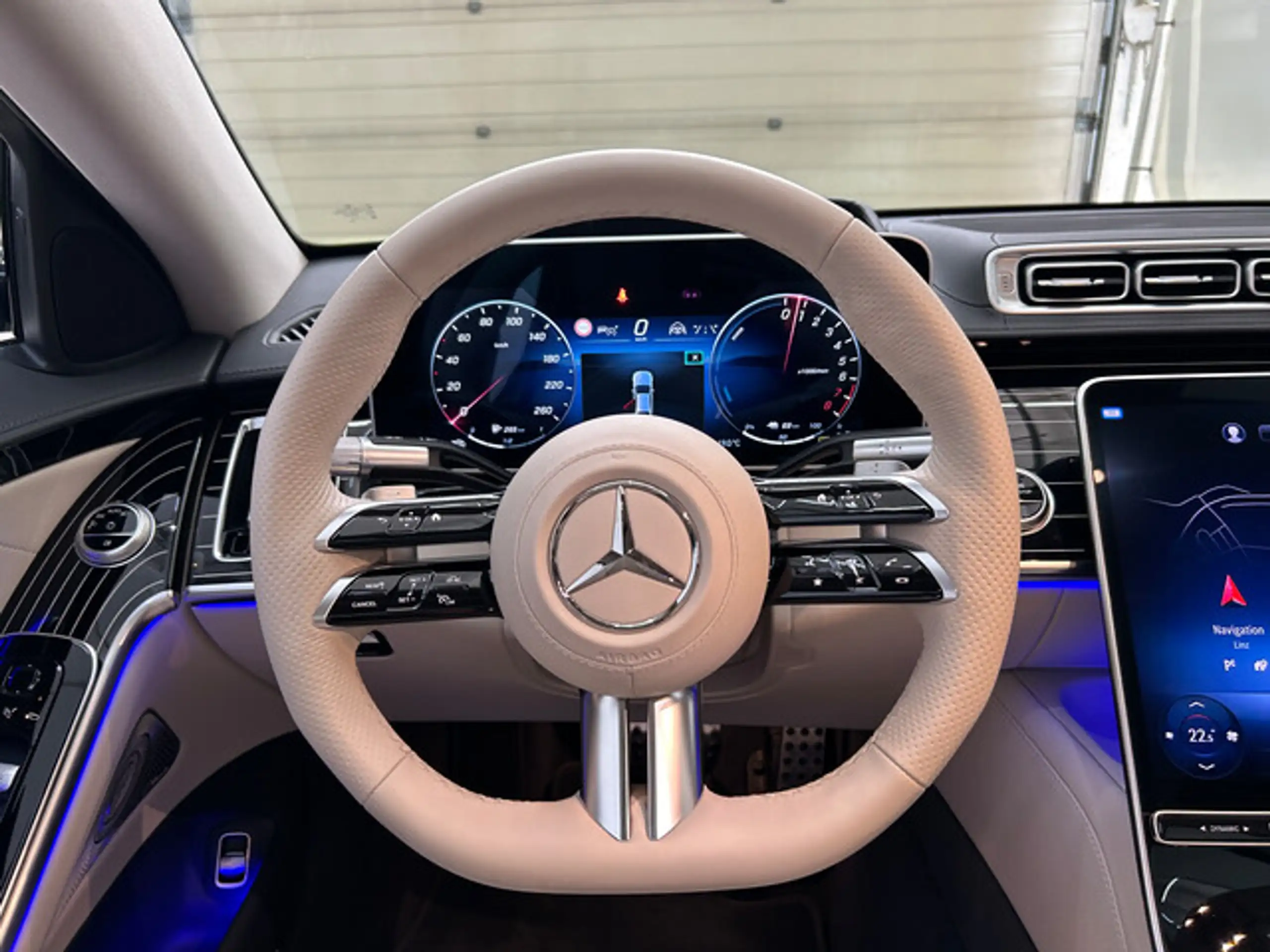 Mercedes-Benz - S 580