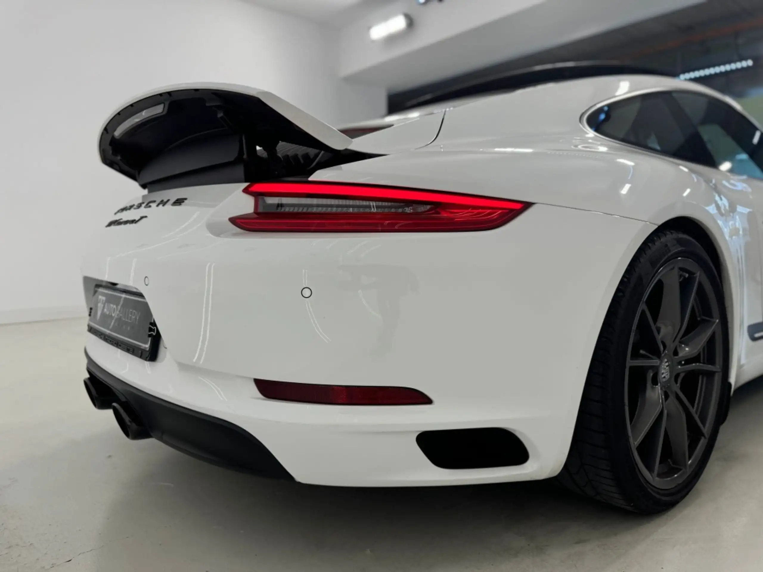 Porsche - 991