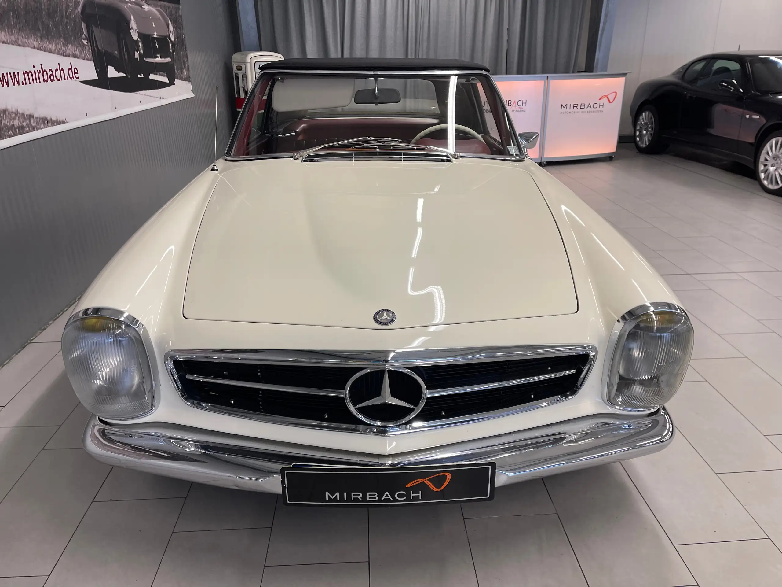 Mercedes-Benz - SL 280