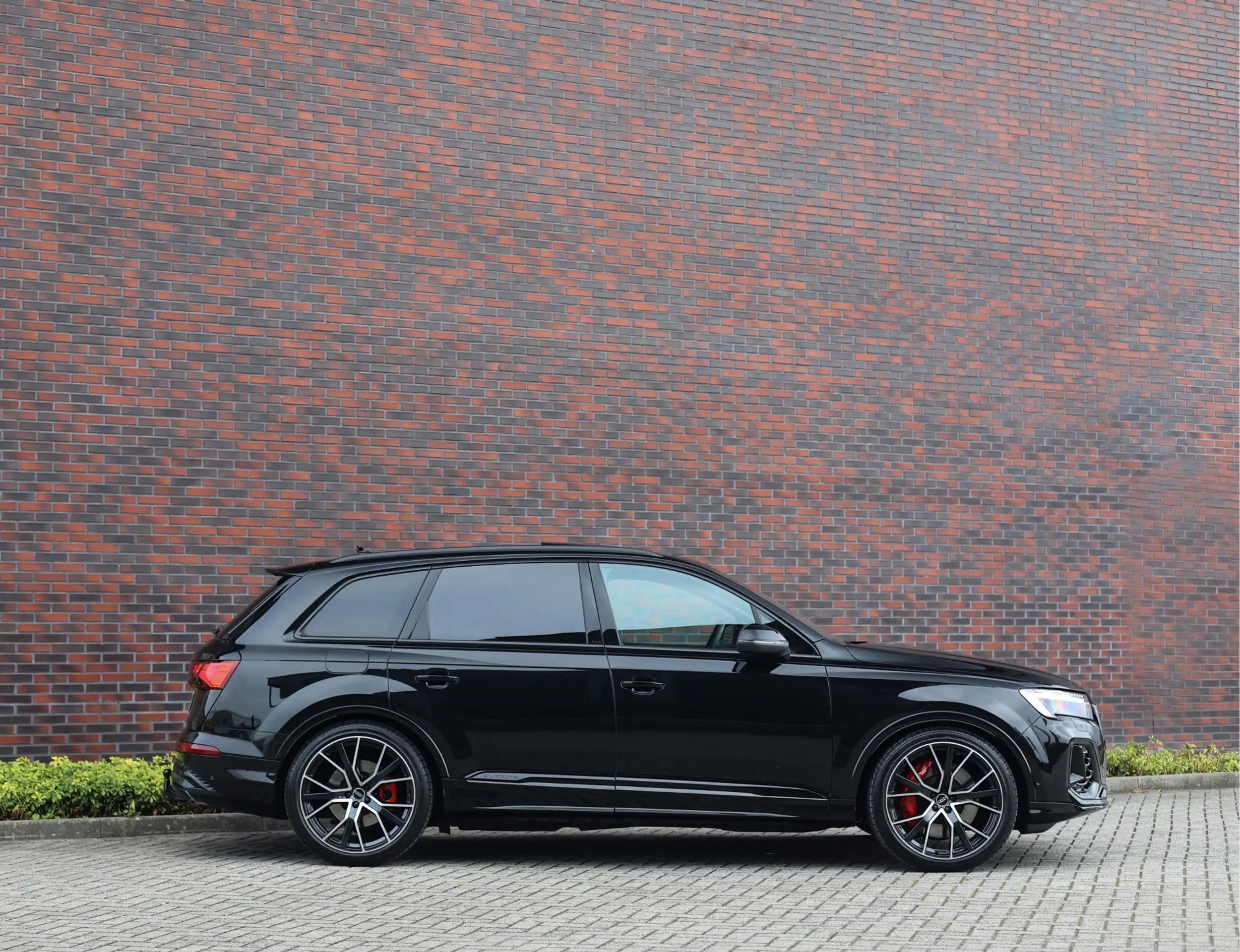 Audi - Q7