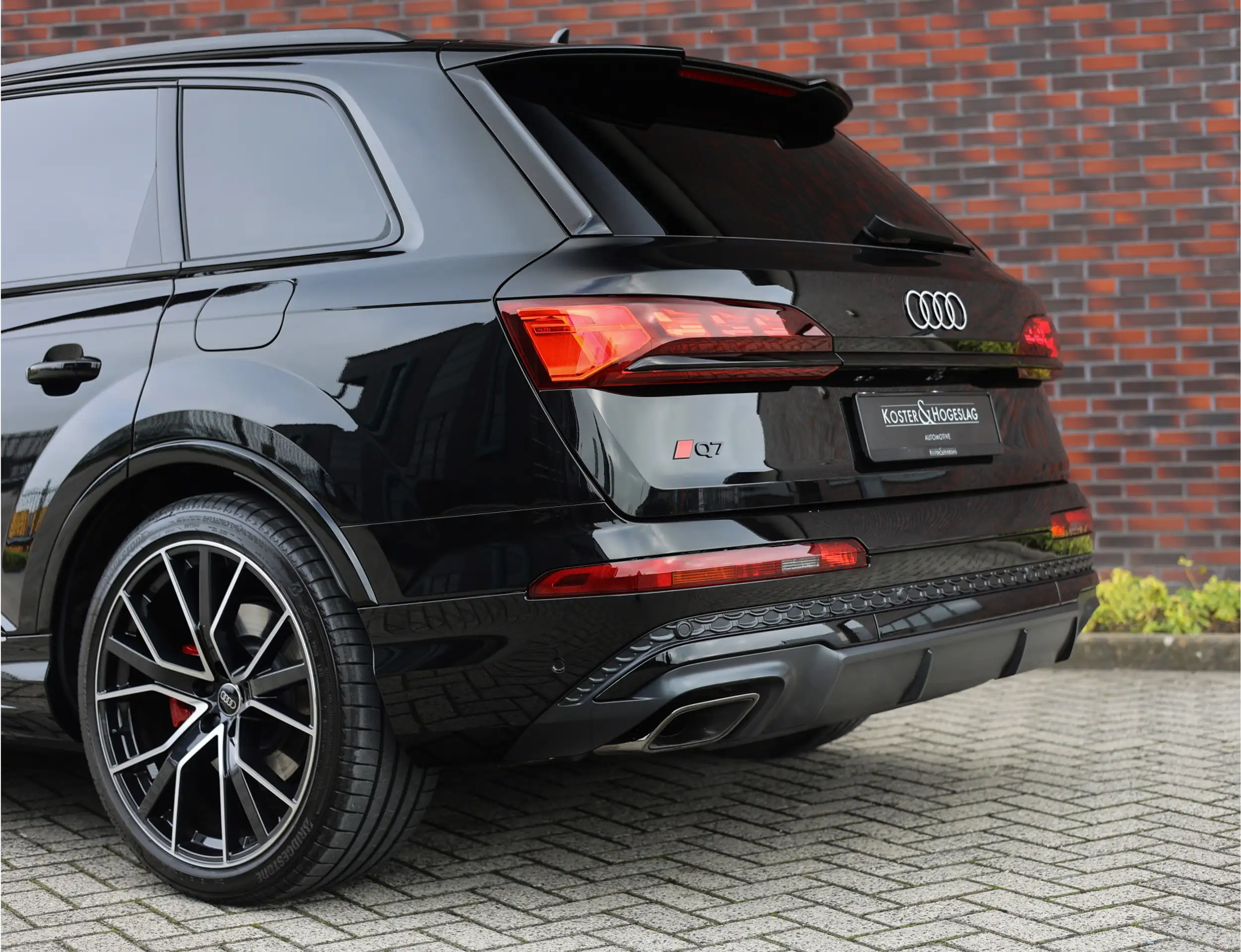 Audi - Q7