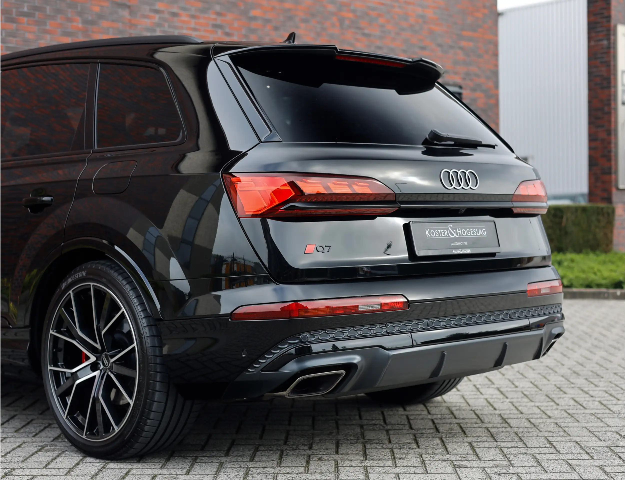 Audi - Q7