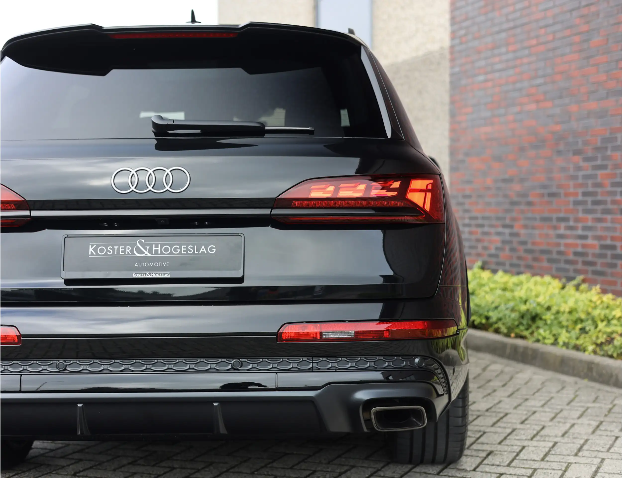 Audi - Q7