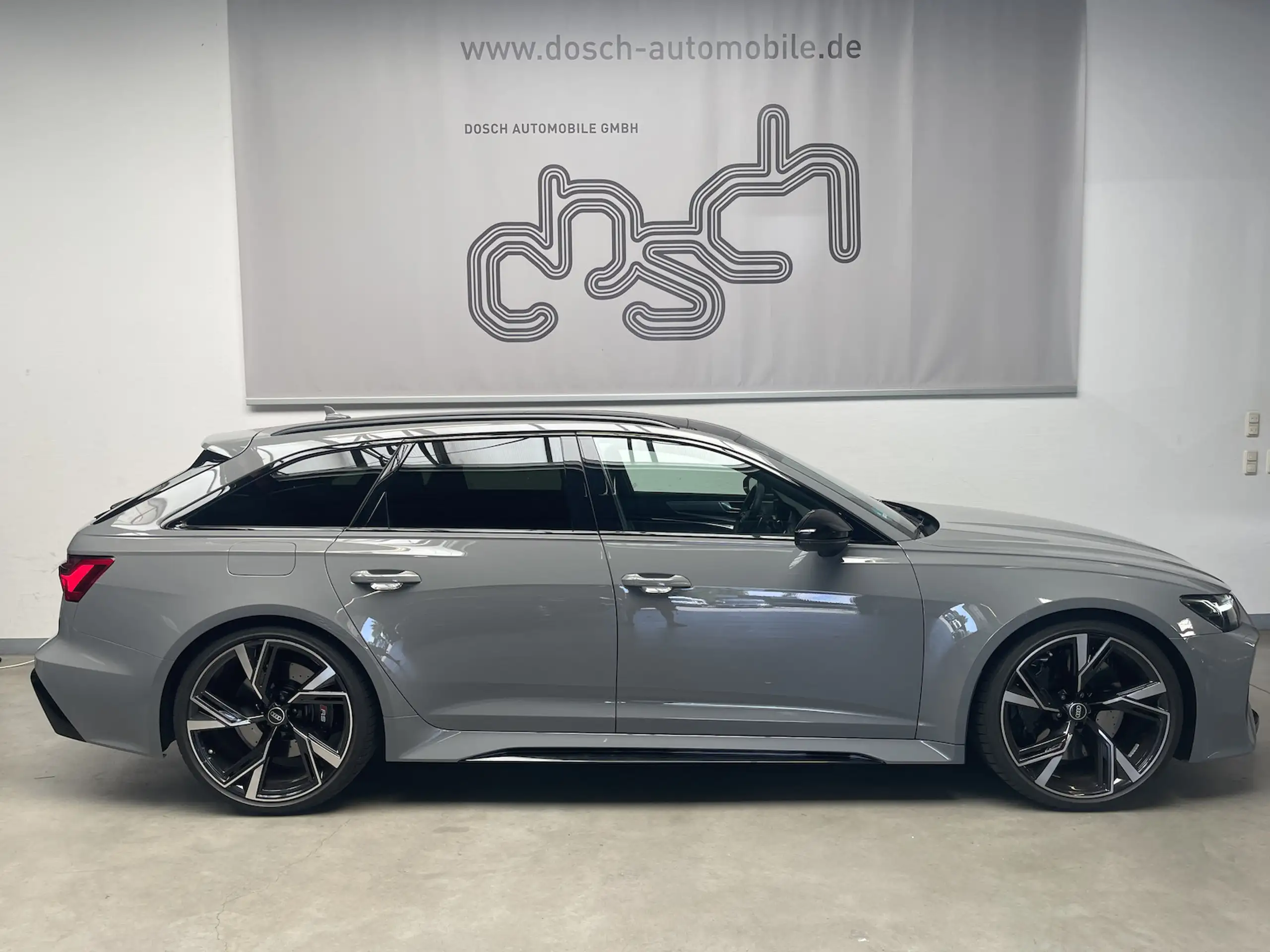 Audi - RS6