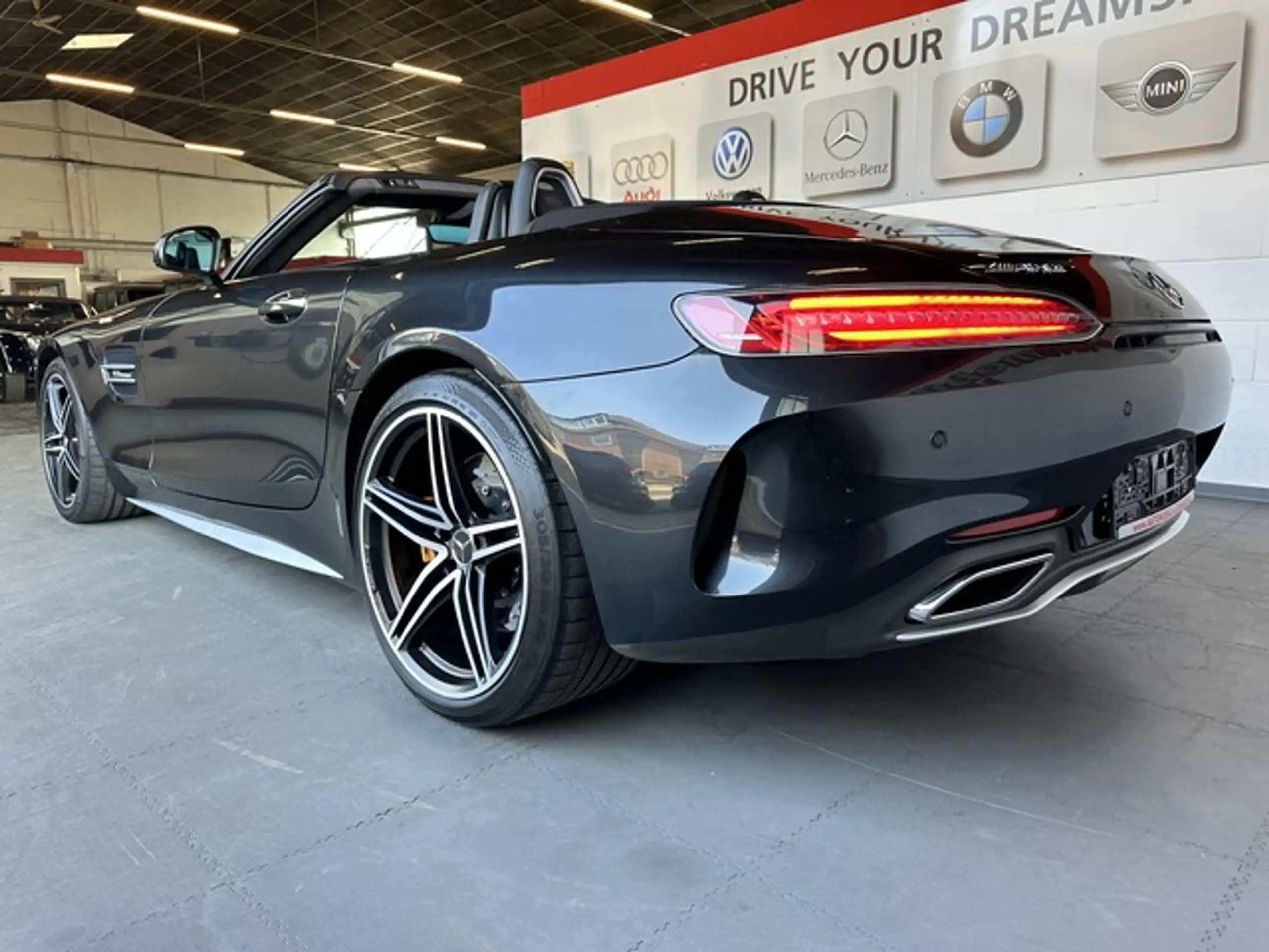 Mercedes-Benz - AMG GT