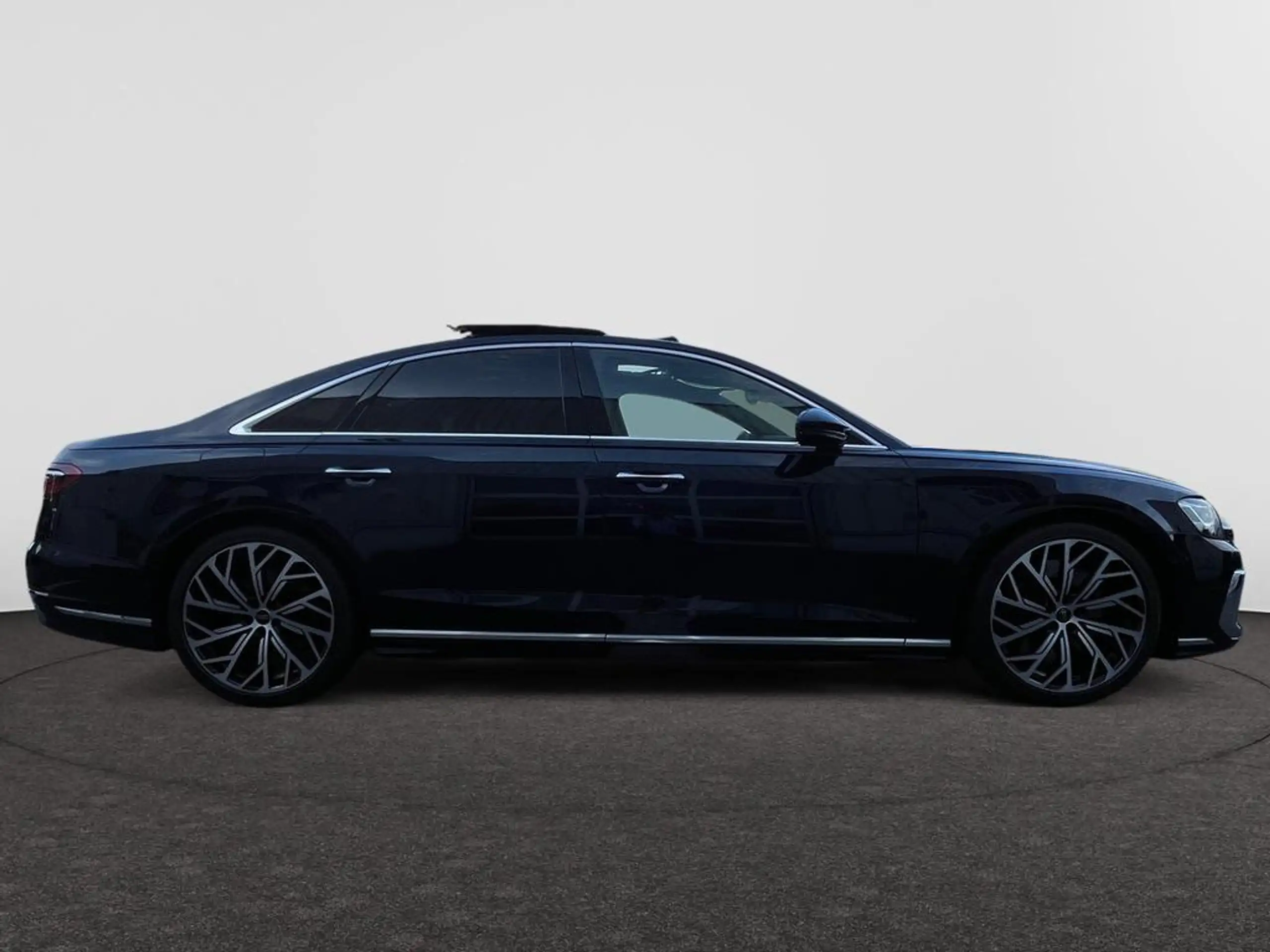 Audi - A8