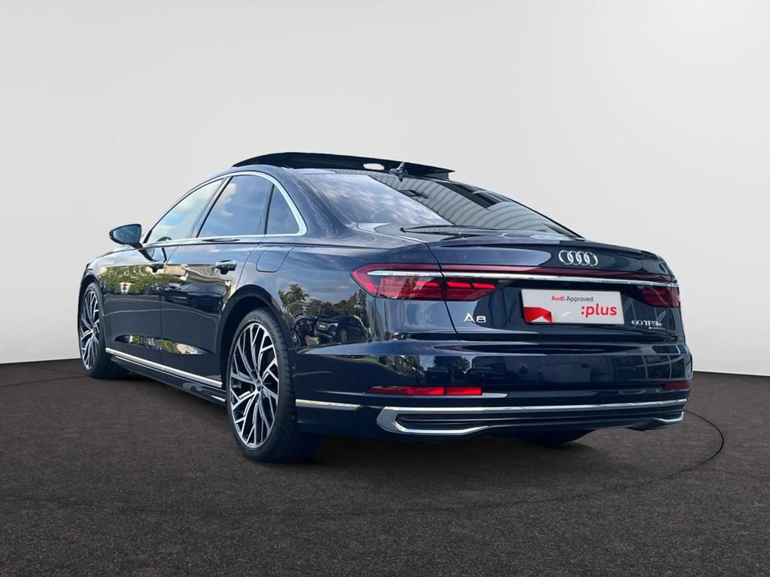 Audi - A8