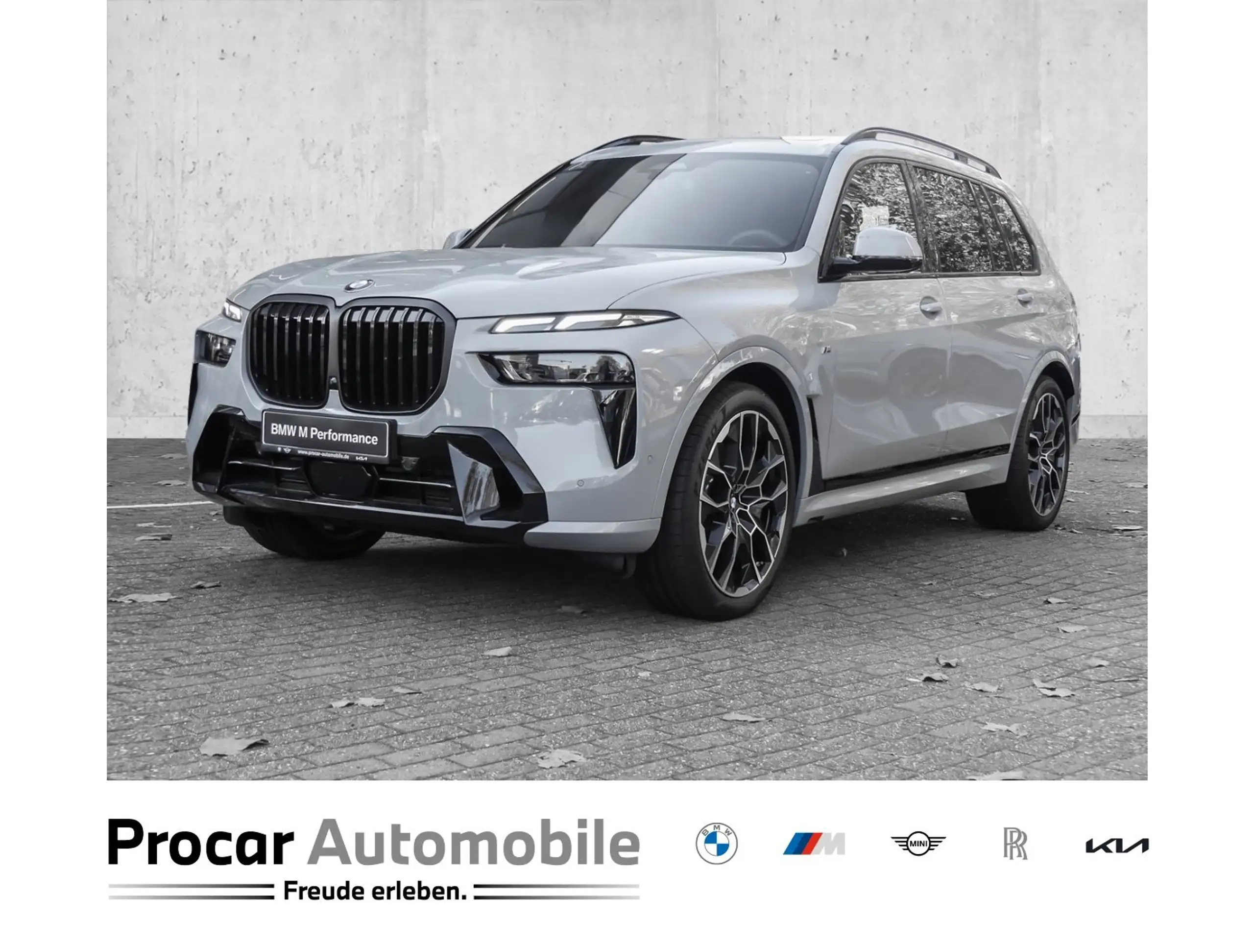 BMW - X7