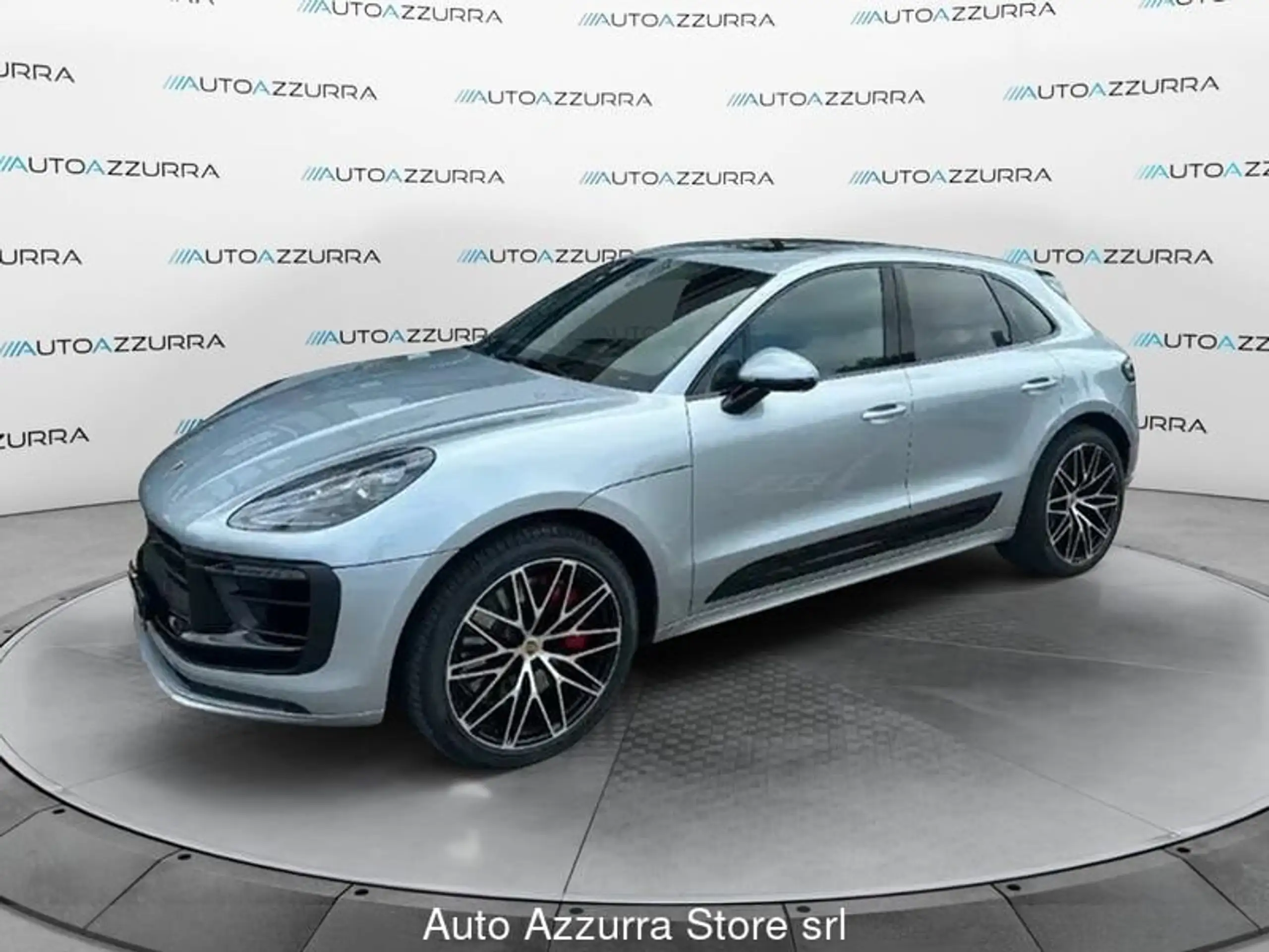 Porsche - Macan