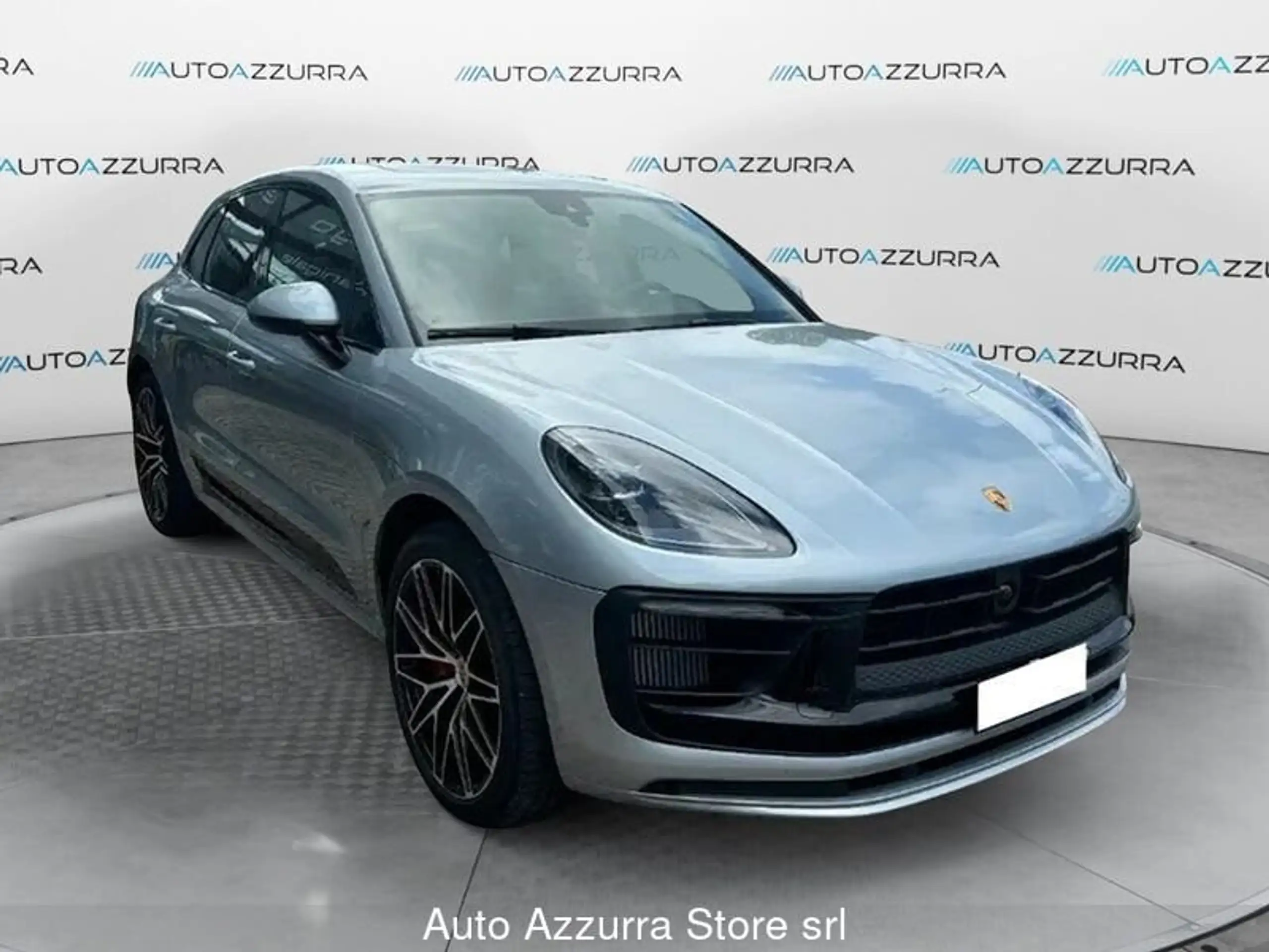 Porsche - Macan