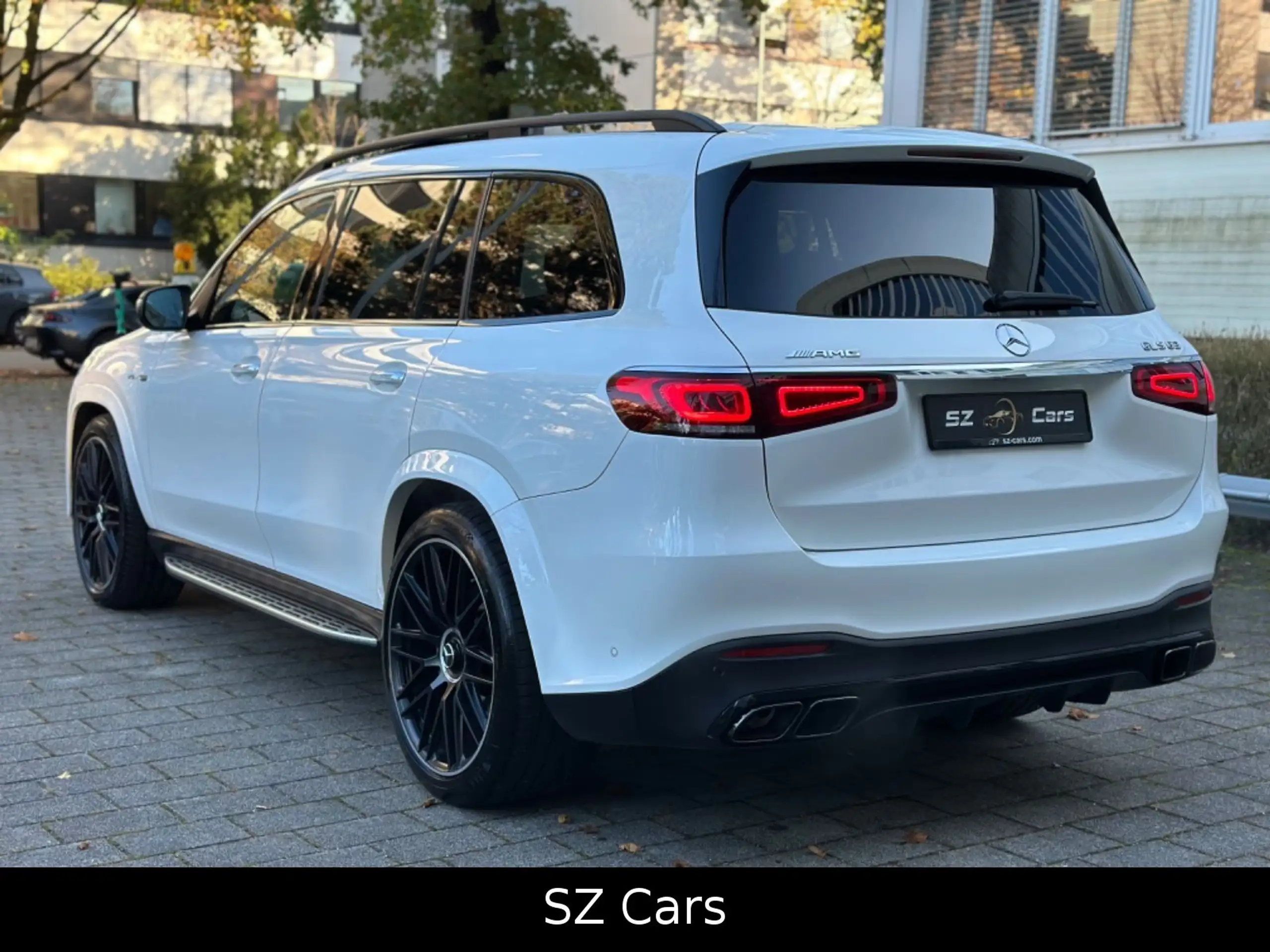 Mercedes-Benz - GLS 63 AMG