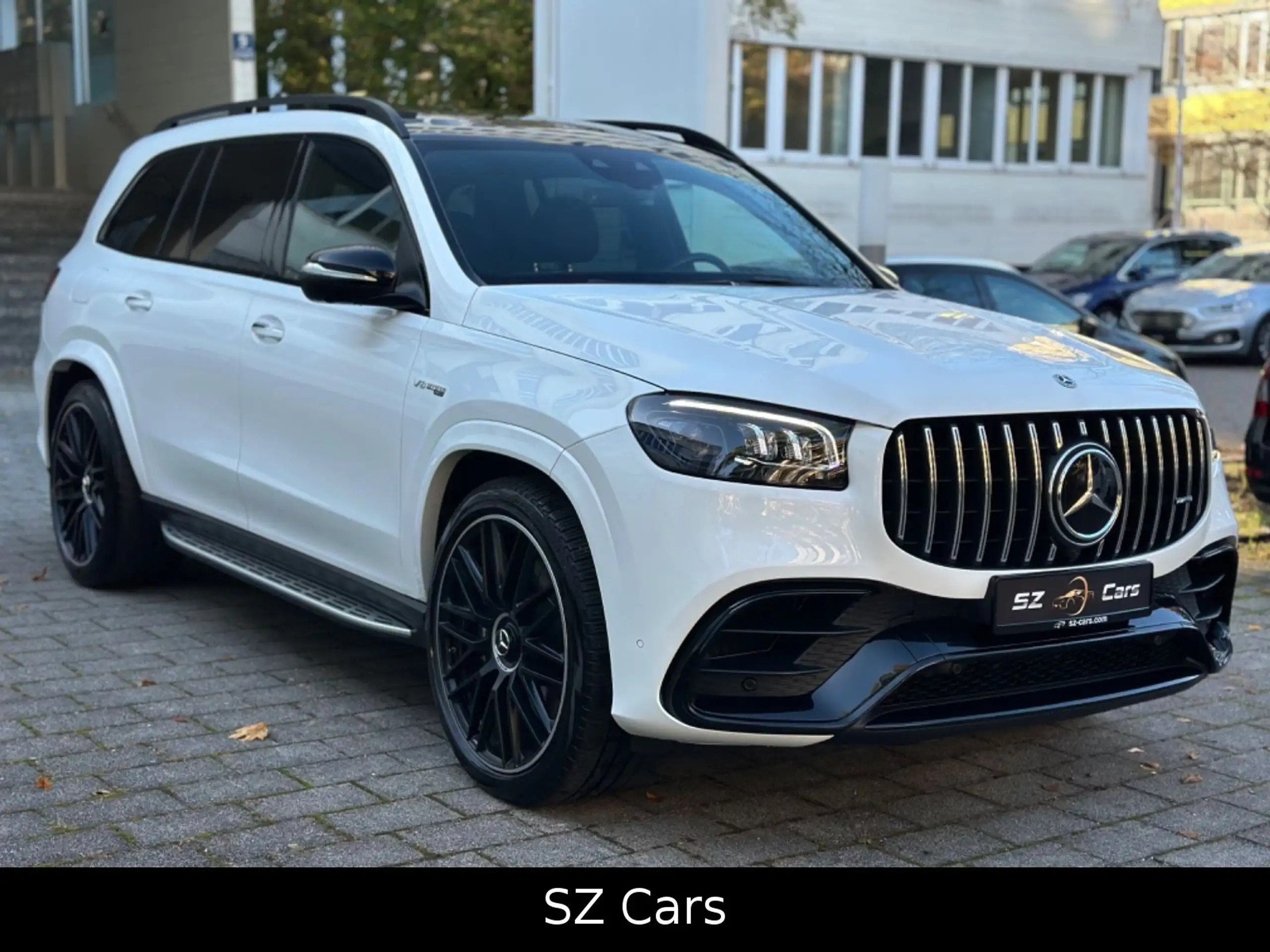 Mercedes-Benz - GLS 63 AMG