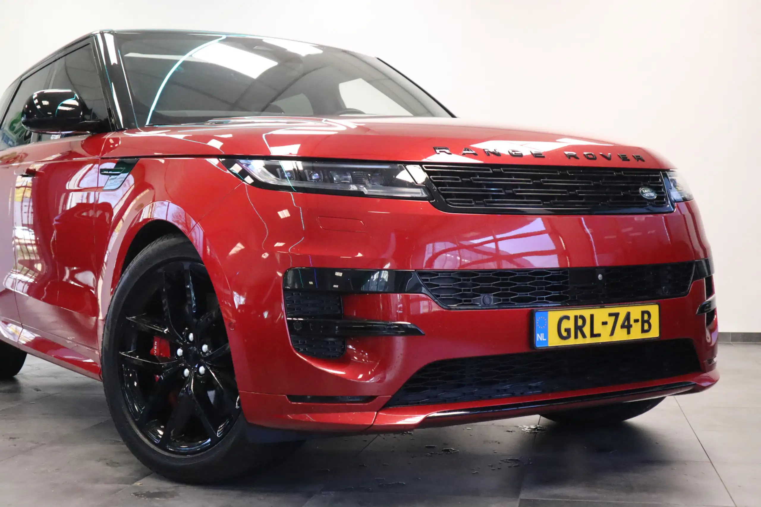 Land Rover - Range Rover Sport